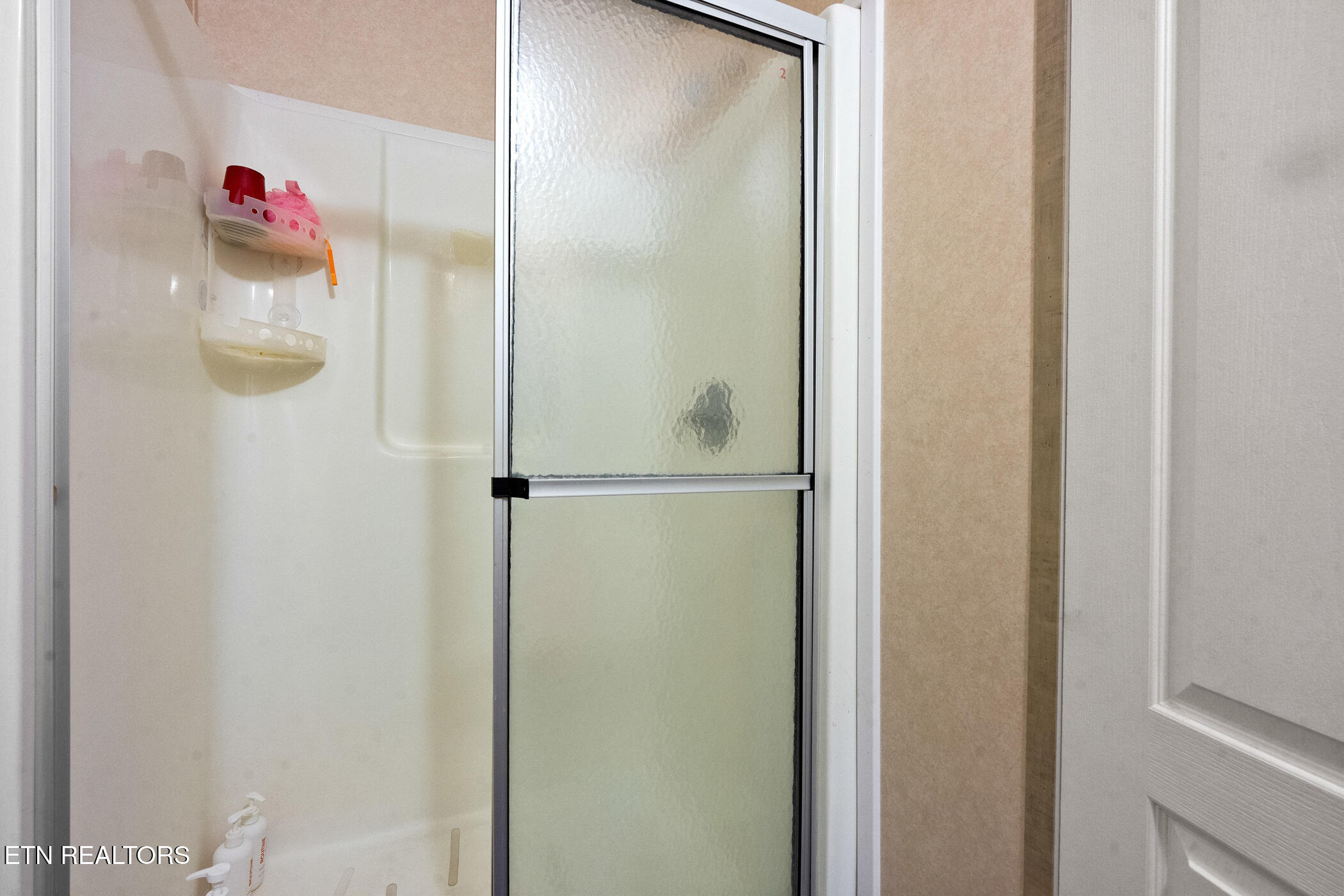 2938 Kathy Drive Kodak TN 37764