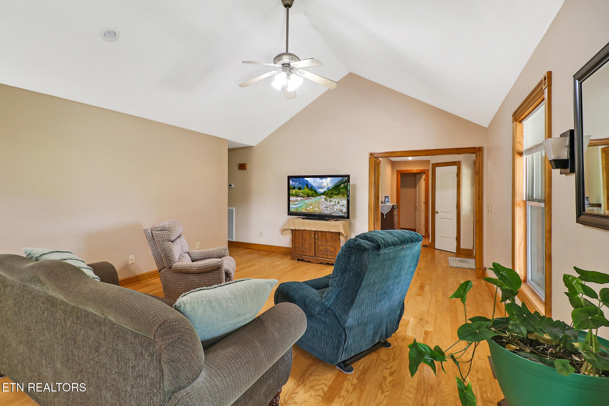 3426 Rugby Pike Jamestown TN 38556