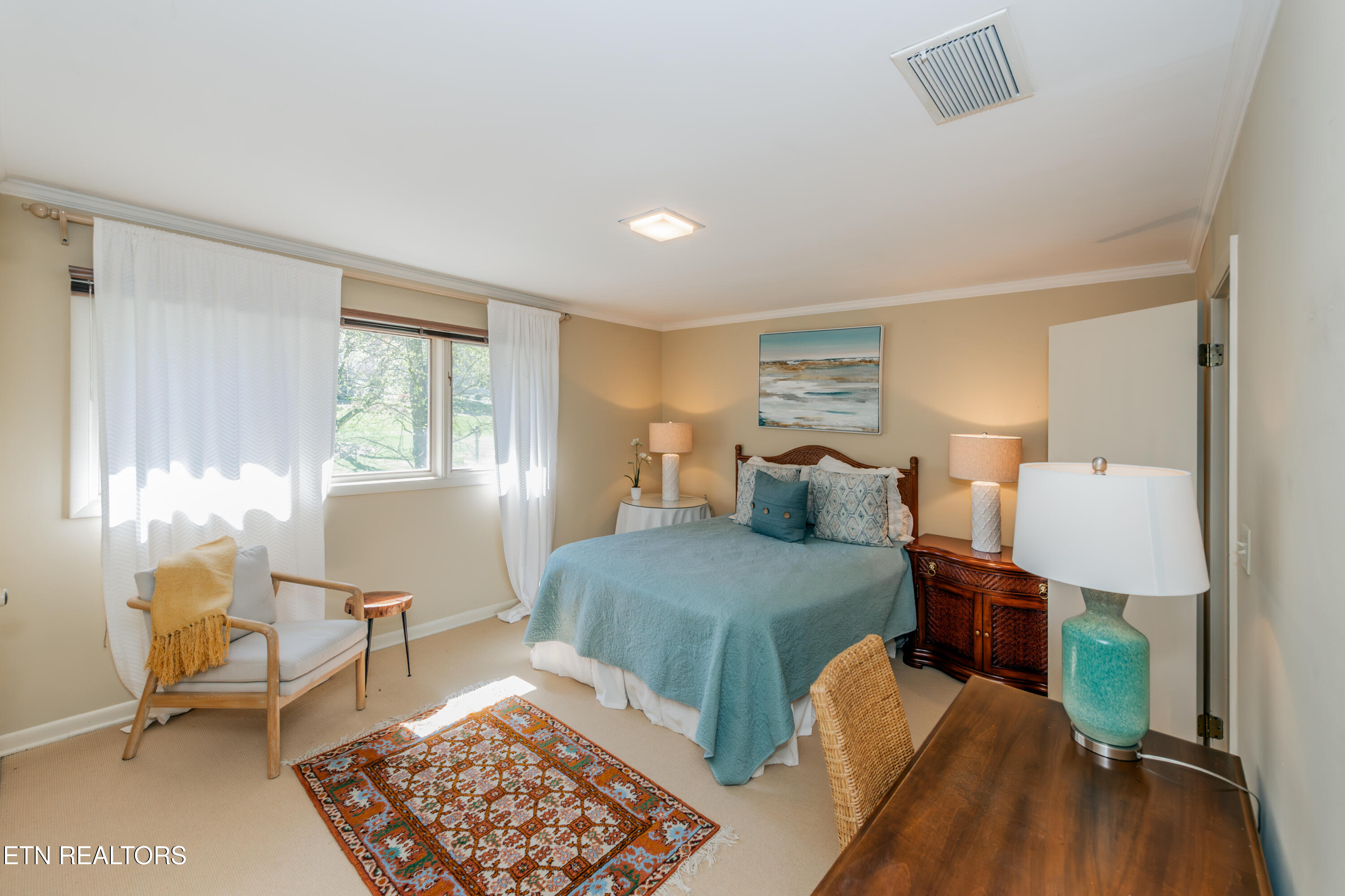 667 Kenesaw Avenue Knoxville TN 37919