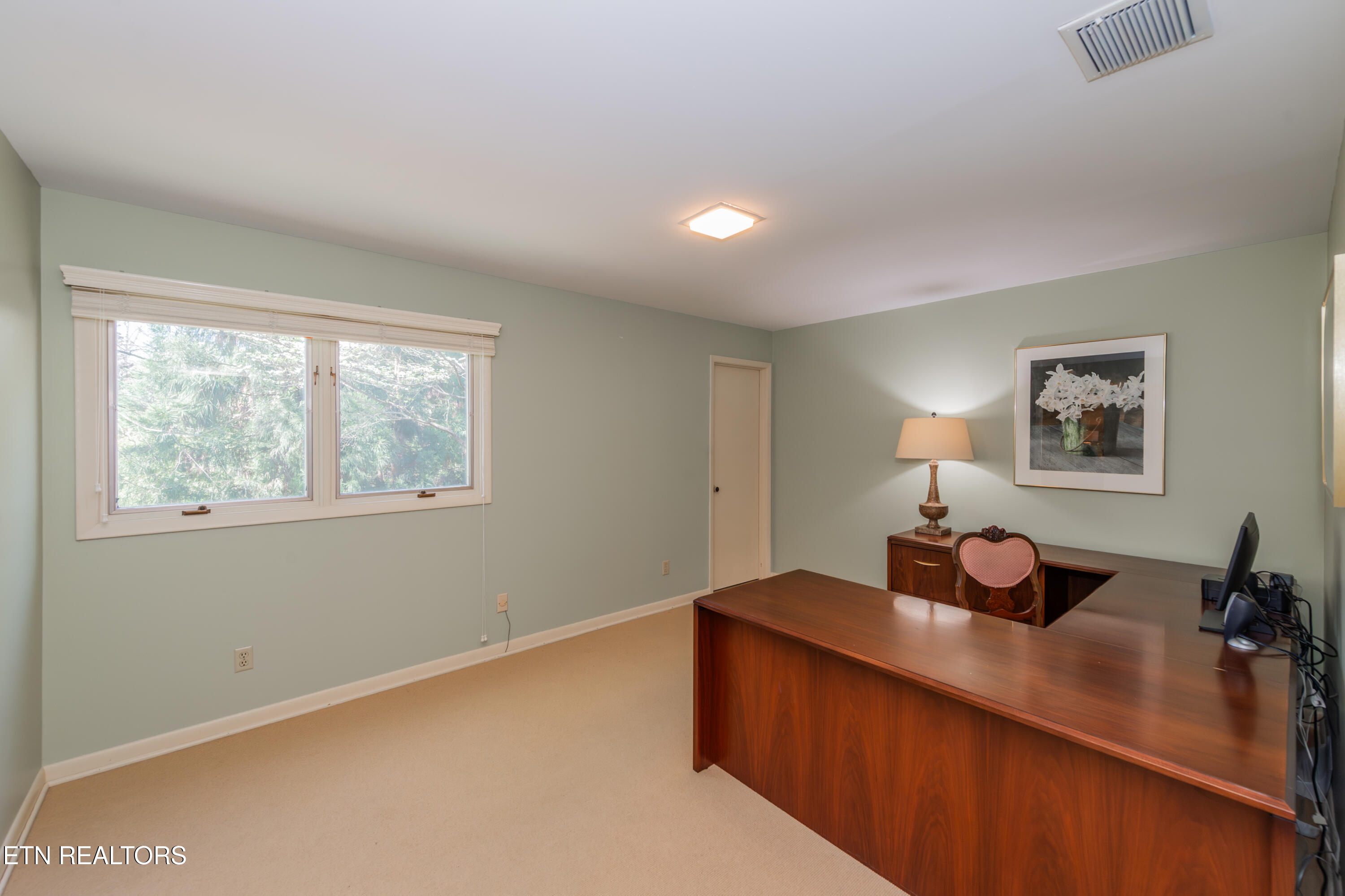 667 Kenesaw Avenue Knoxville TN 37919