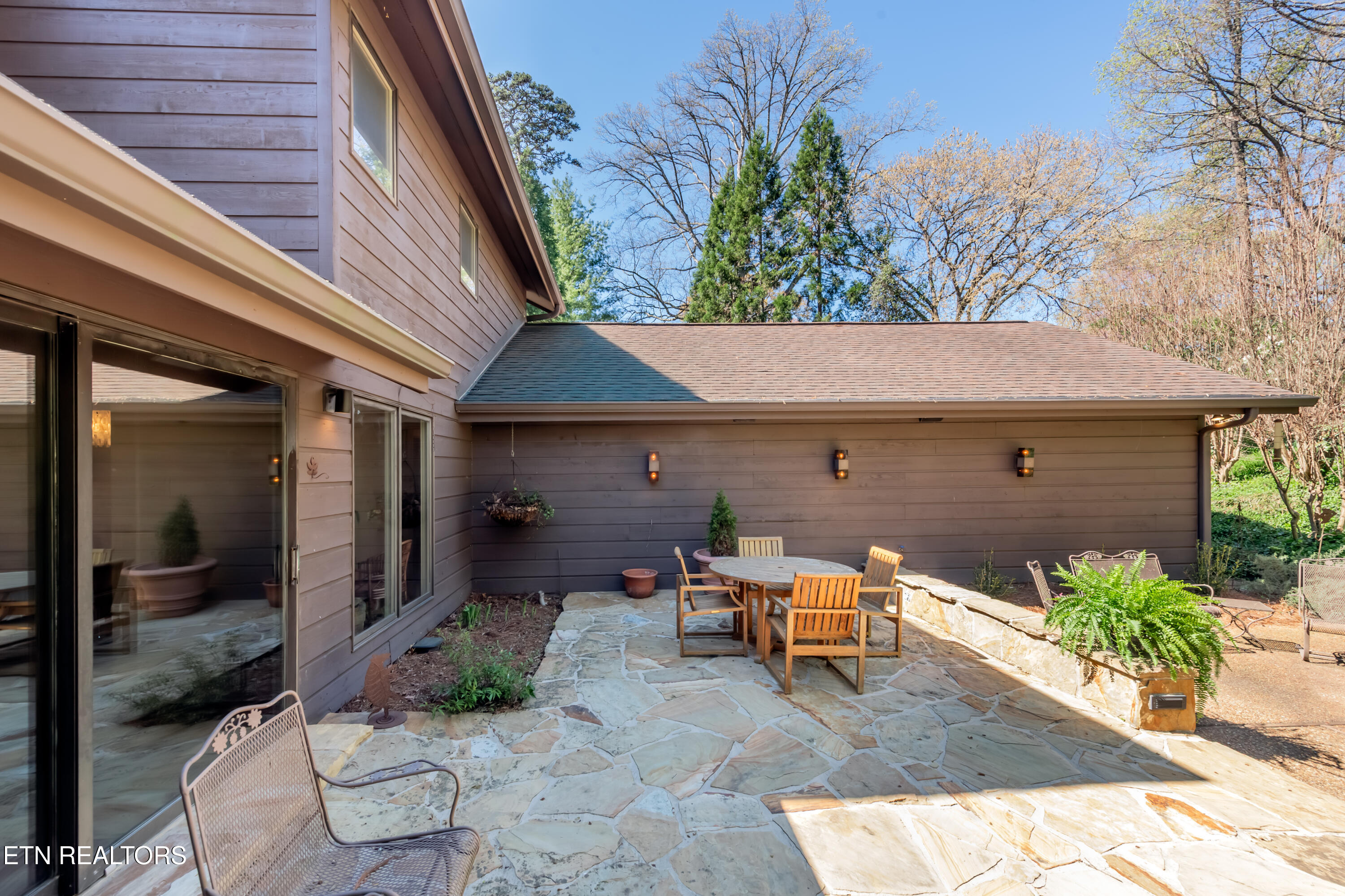 667 Kenesaw Avenue Knoxville TN 37919