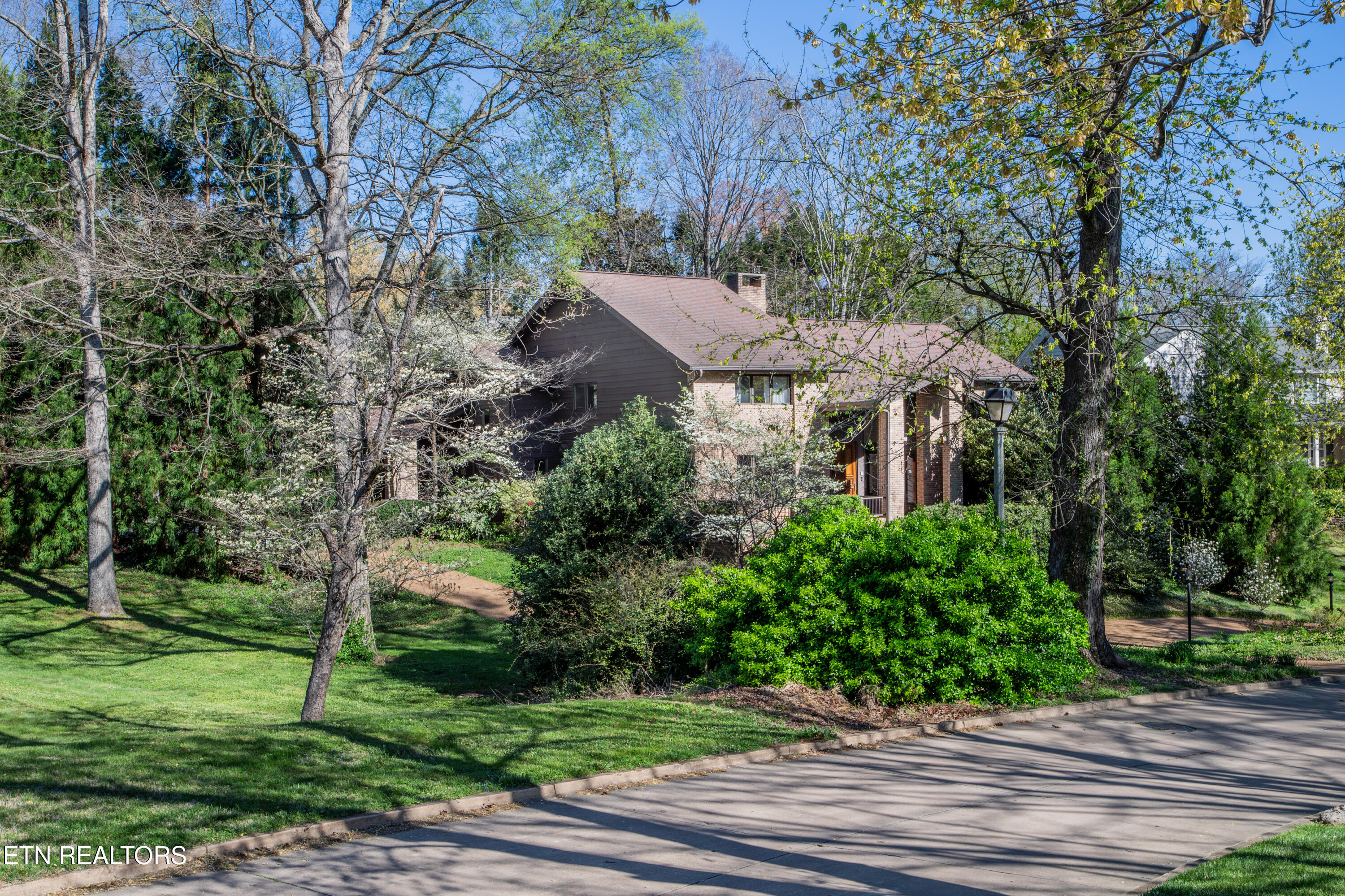 667 Kenesaw Avenue Knoxville TN 37919