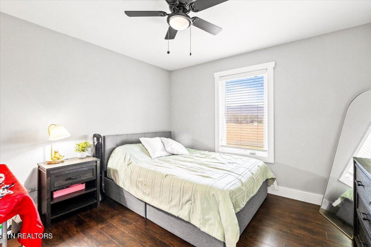 129 Austin Lane Jacksboro TN 37757