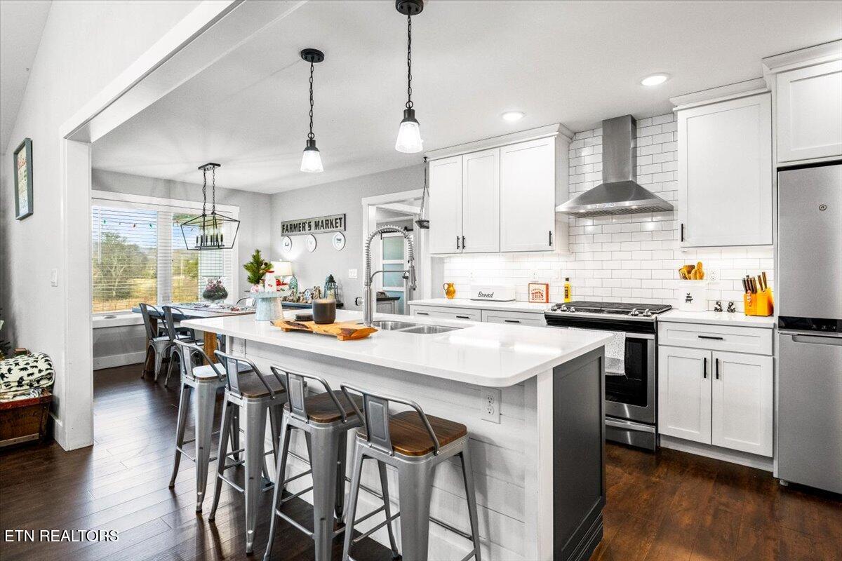 129 Austin Lane Jacksboro TN 37757