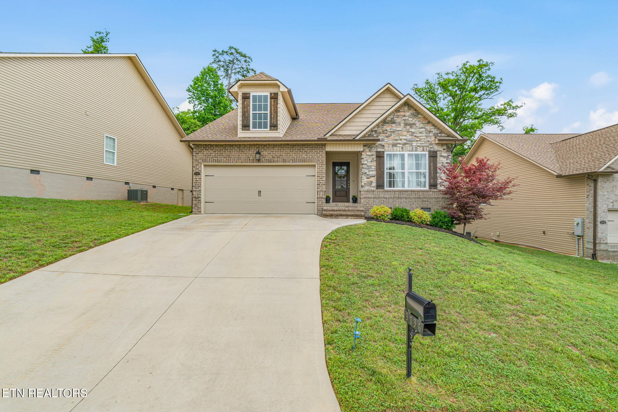 3736 Parker Harrison Way Knoxville TN 37924