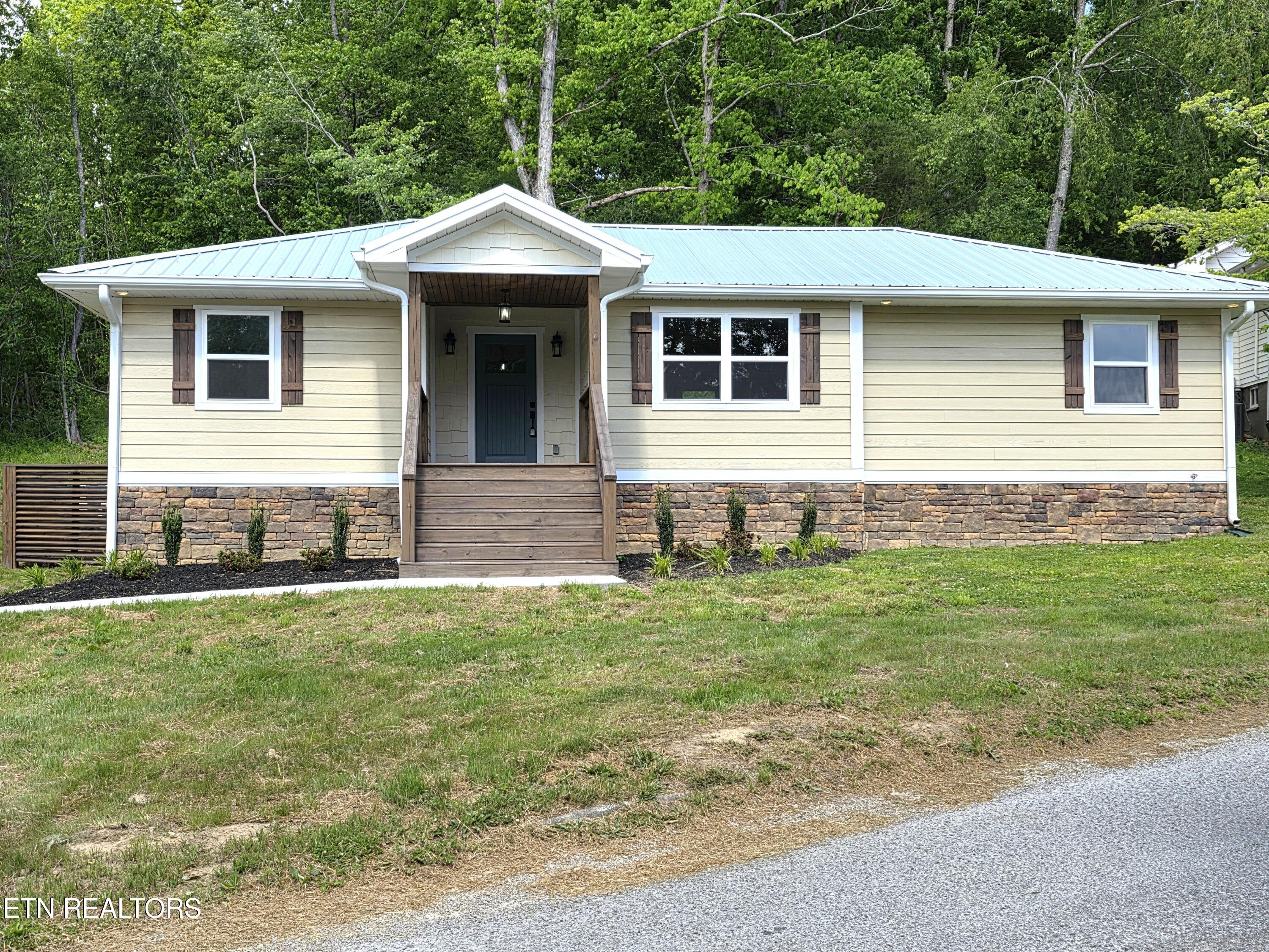 590 Litton Road Oneida TN 37841