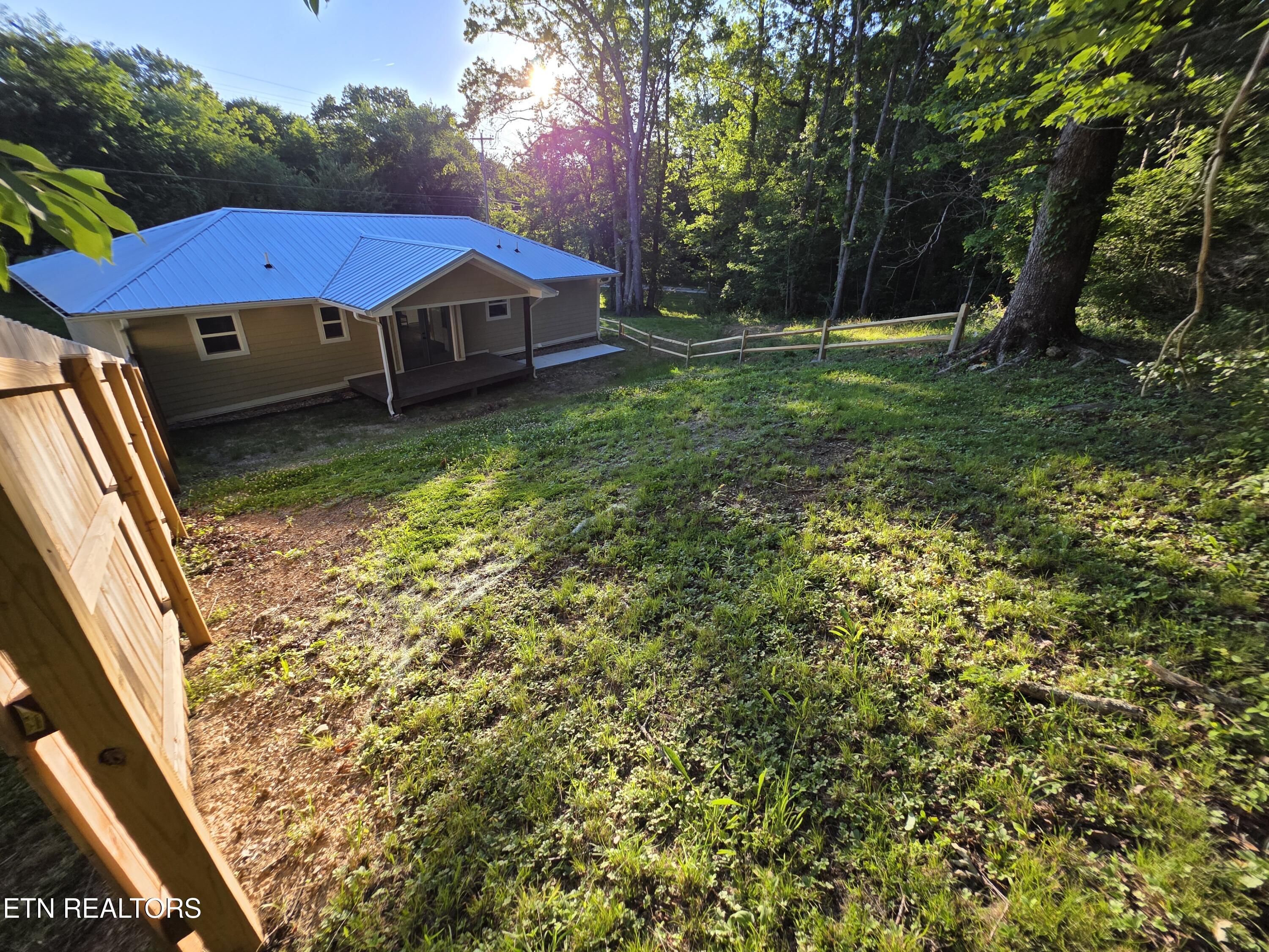 590 Litton Road Oneida TN 37841
