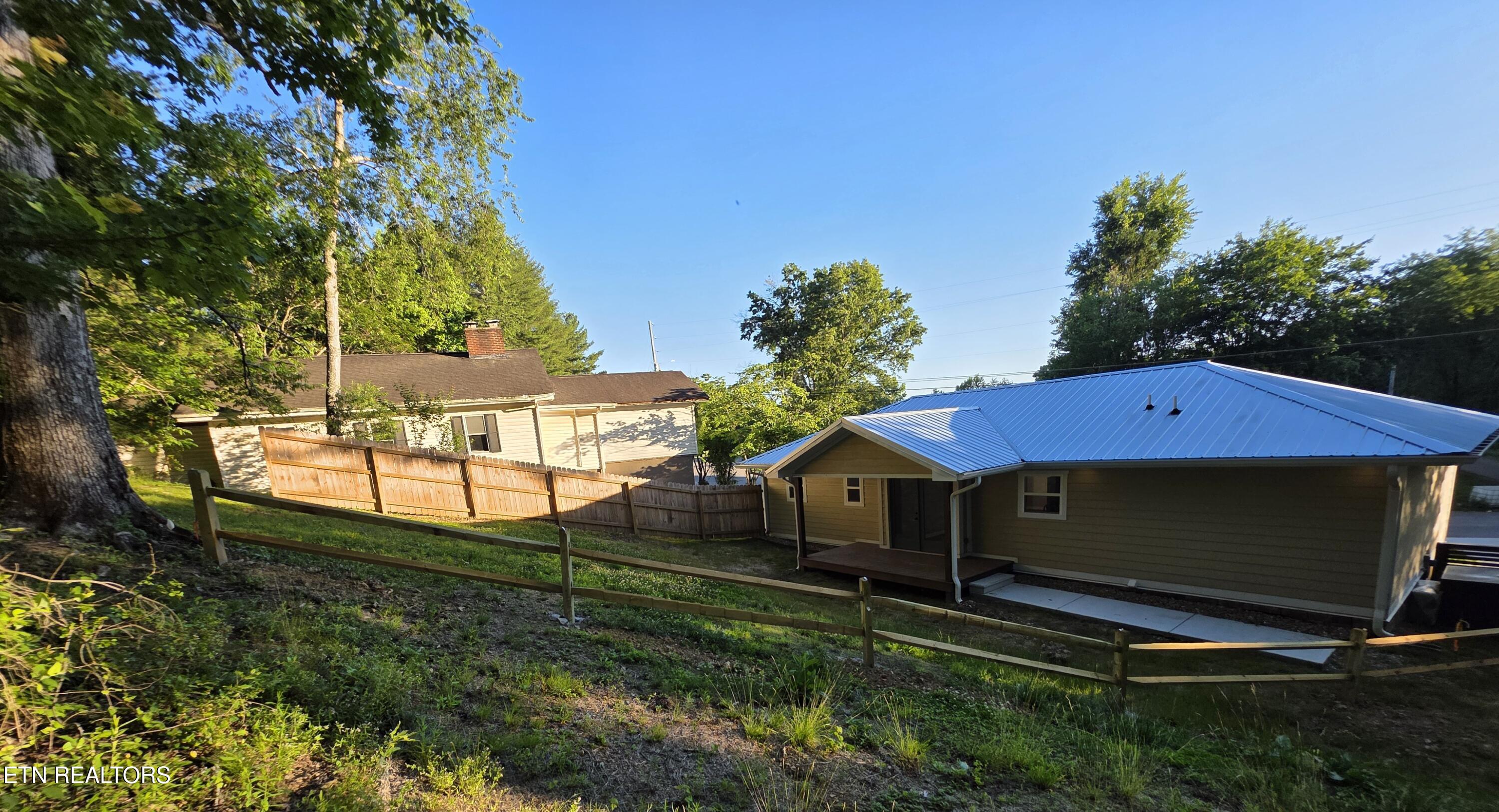 590 Litton Road Oneida TN 37841