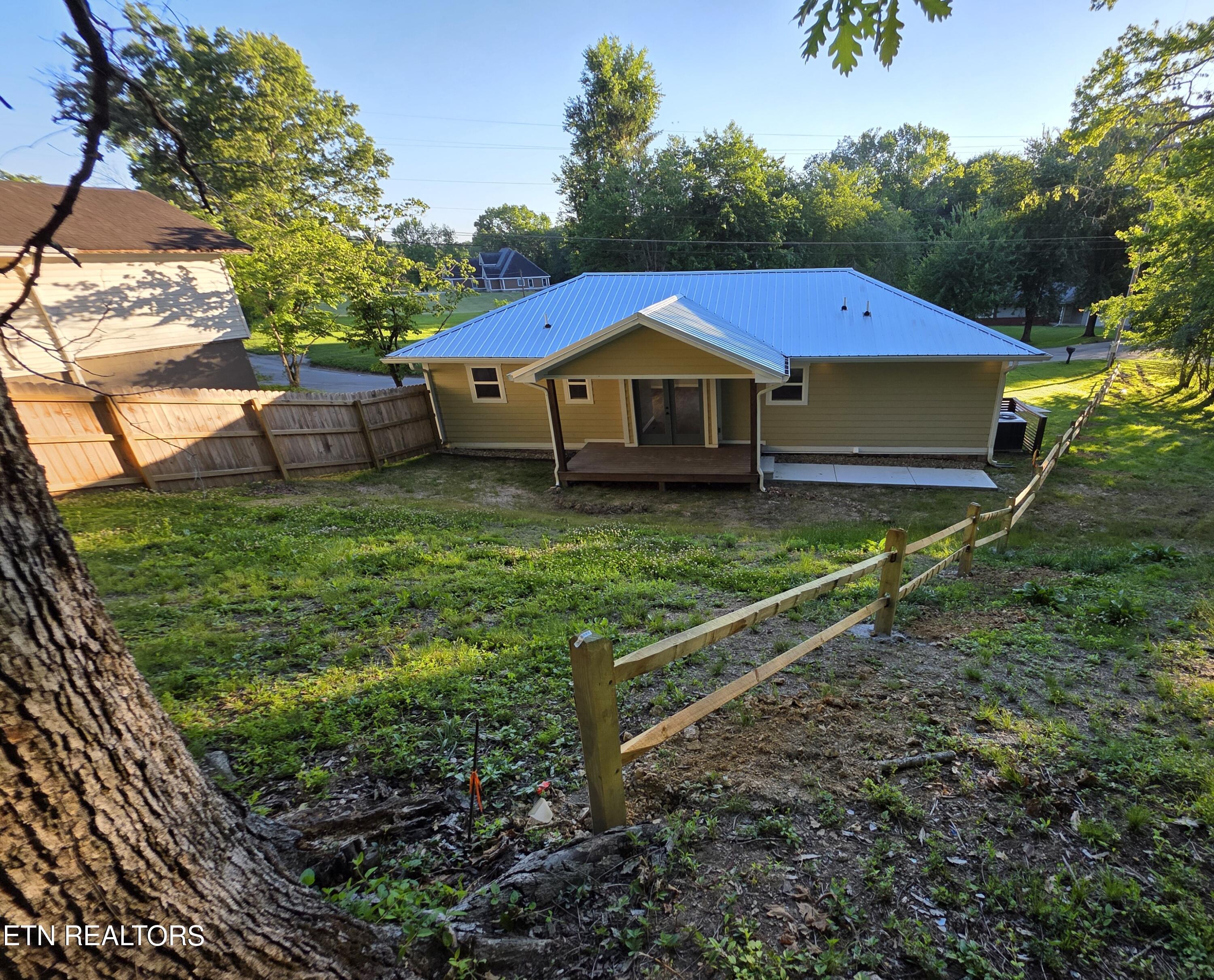 590 Litton Road Oneida TN 37841