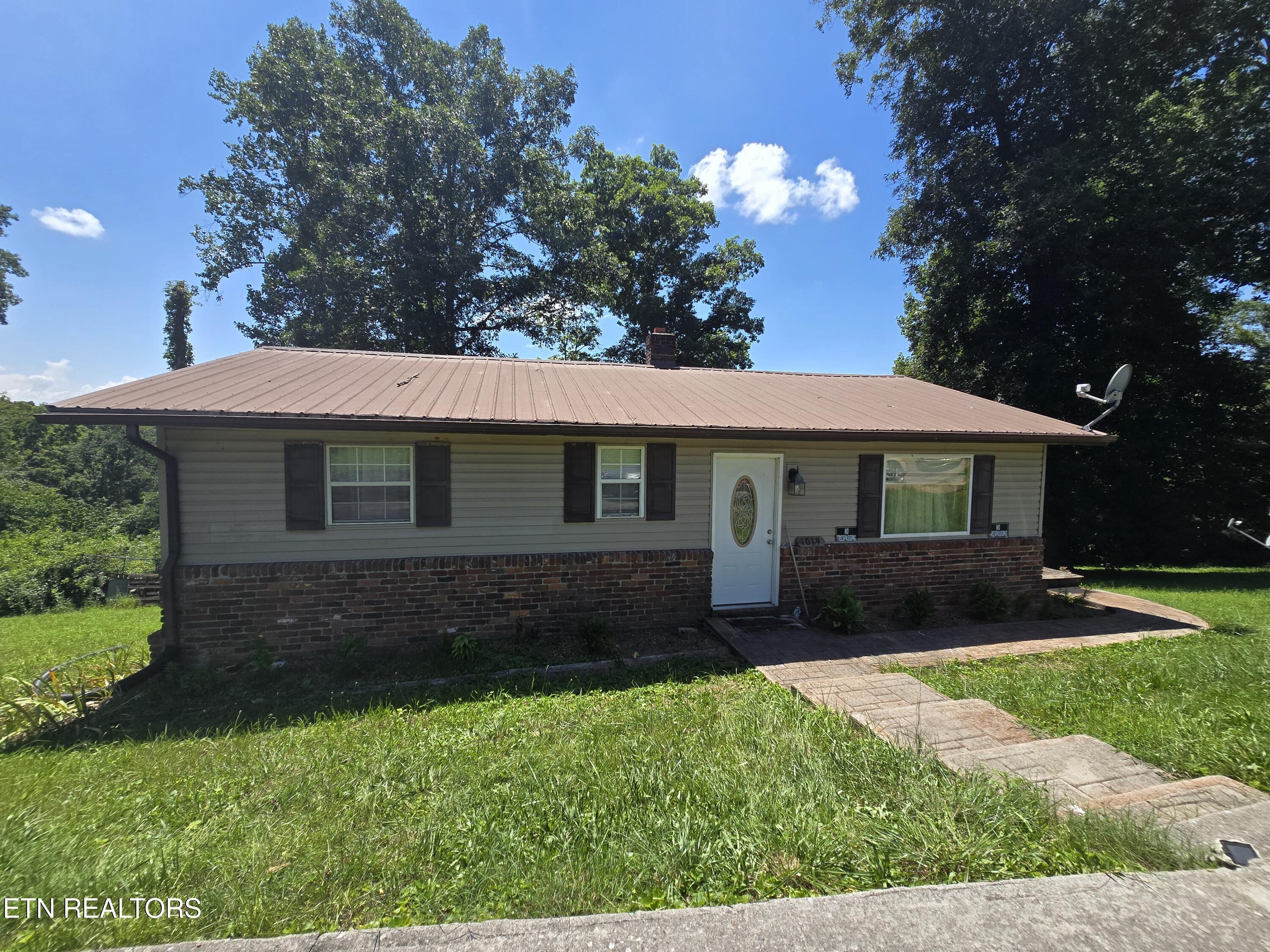 1019 Cole Road New Tazewell TN 37825