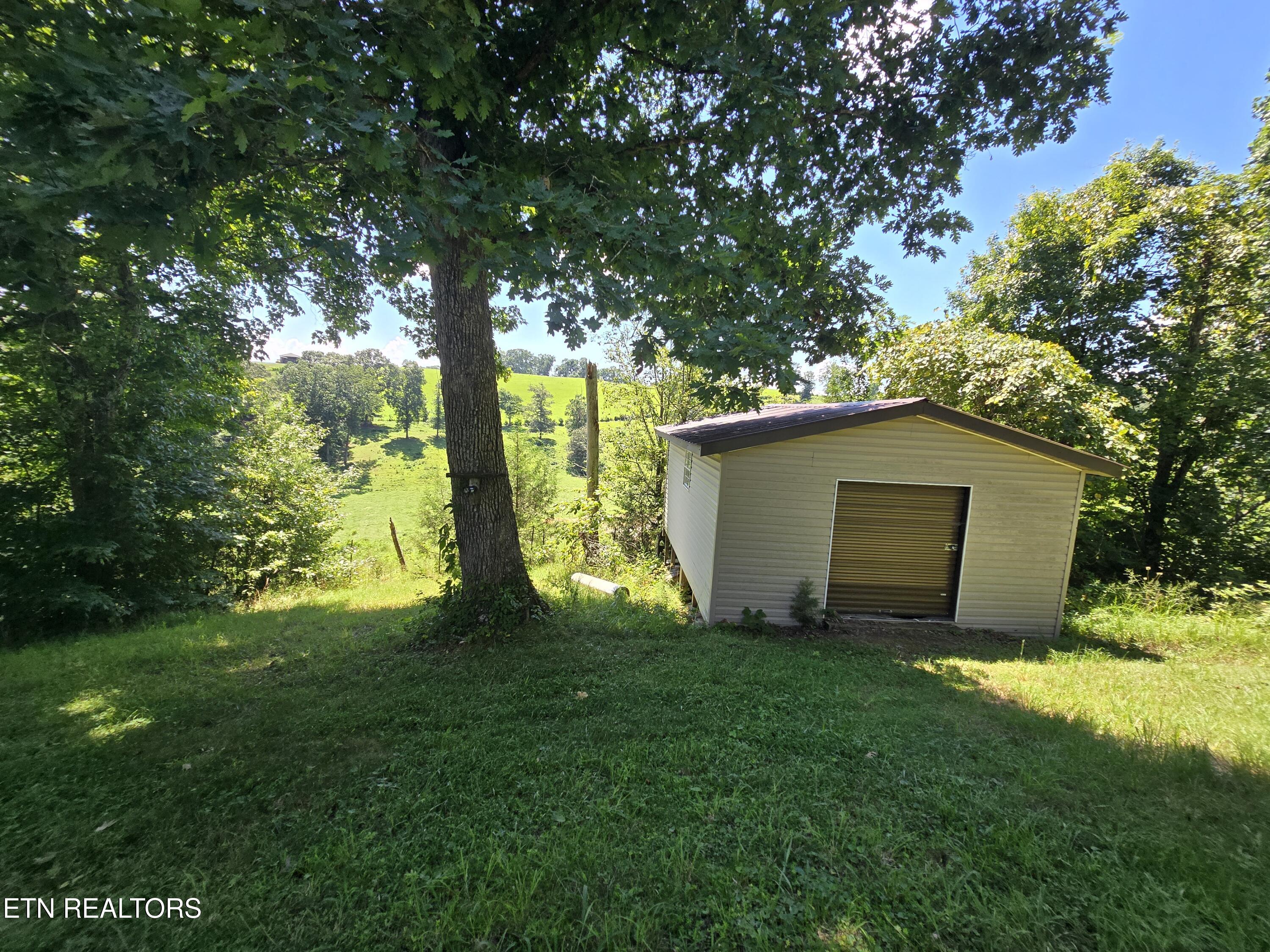 1019 Cole Road New Tazewell TN 37825