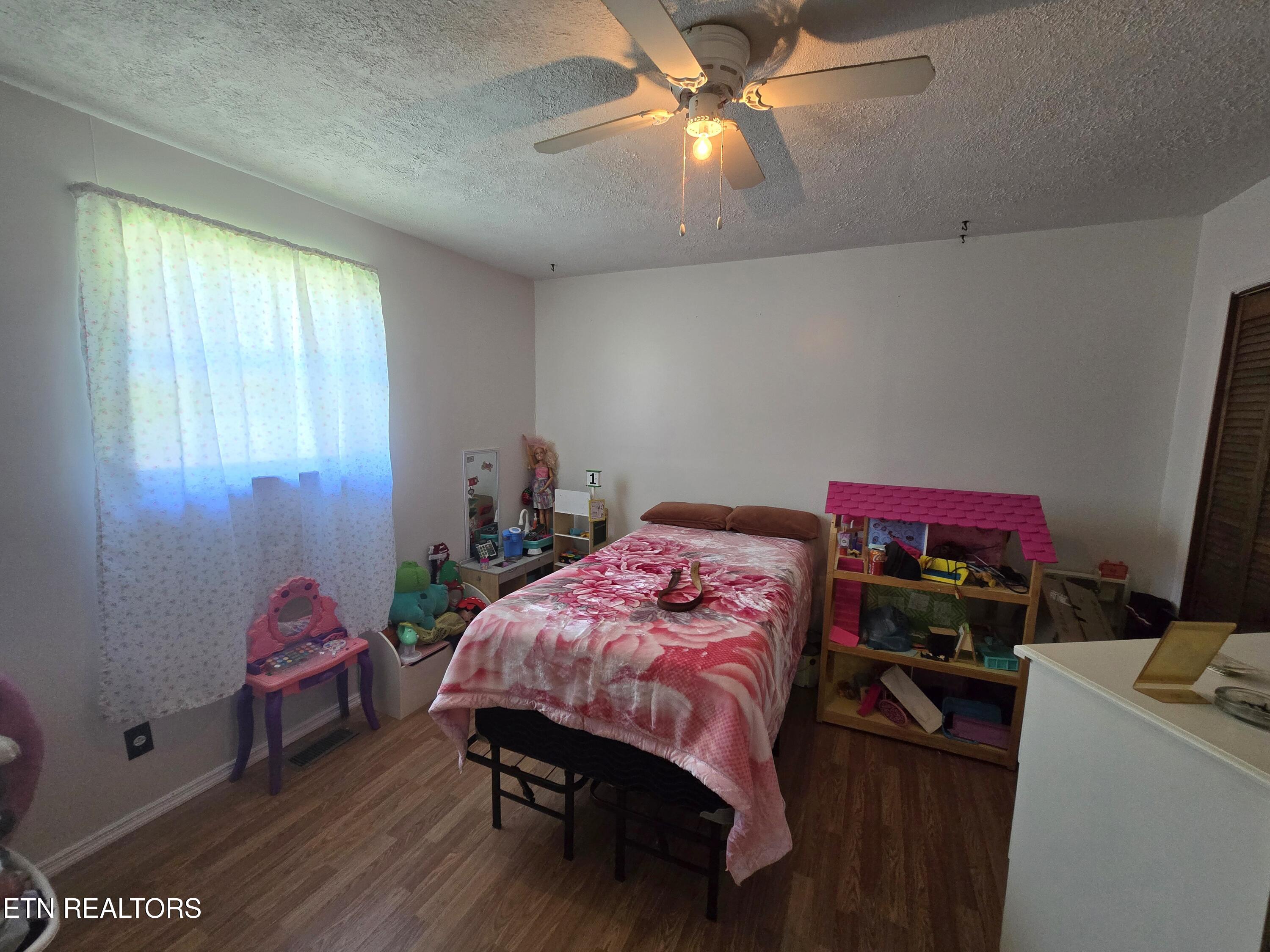 1019 Cole Road New Tazewell TN 37825