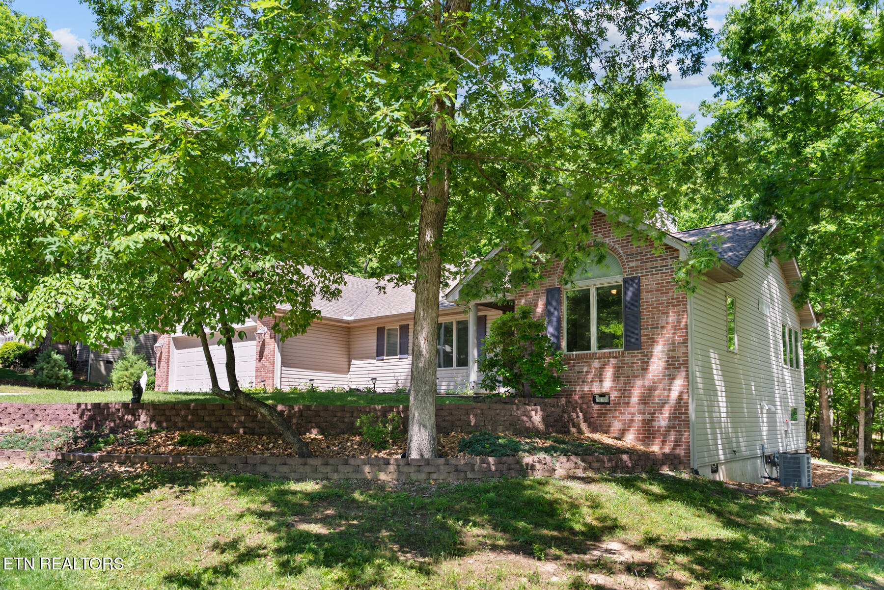 123 Camelot Lane Crossville TN 38558