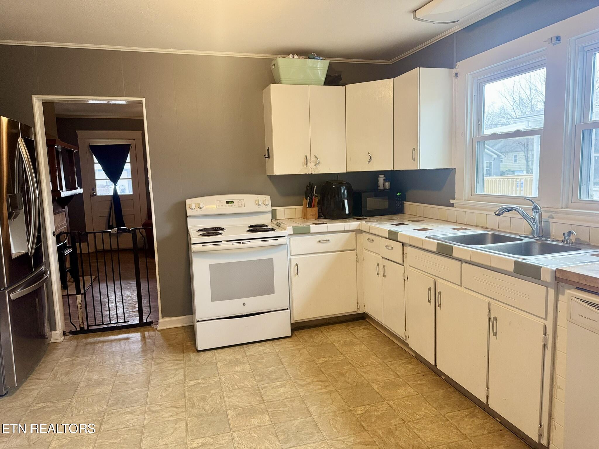 316 Oglewood Avenue Knoxville TN 37917