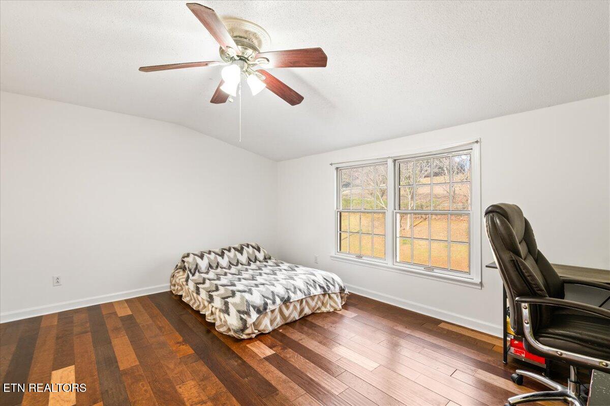 203 Golf Hill Lane Lafollette TN 37766