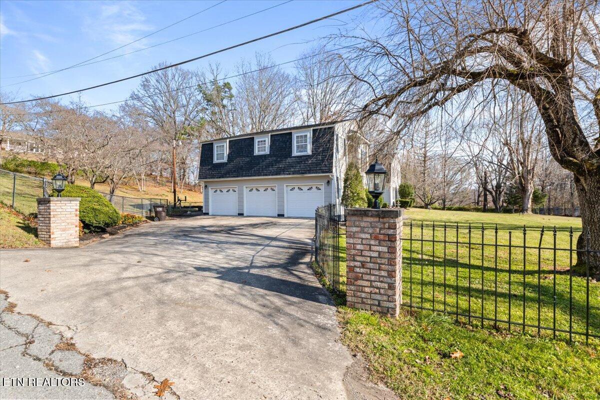 203 Golf Hill Lane Lafollette TN 37766