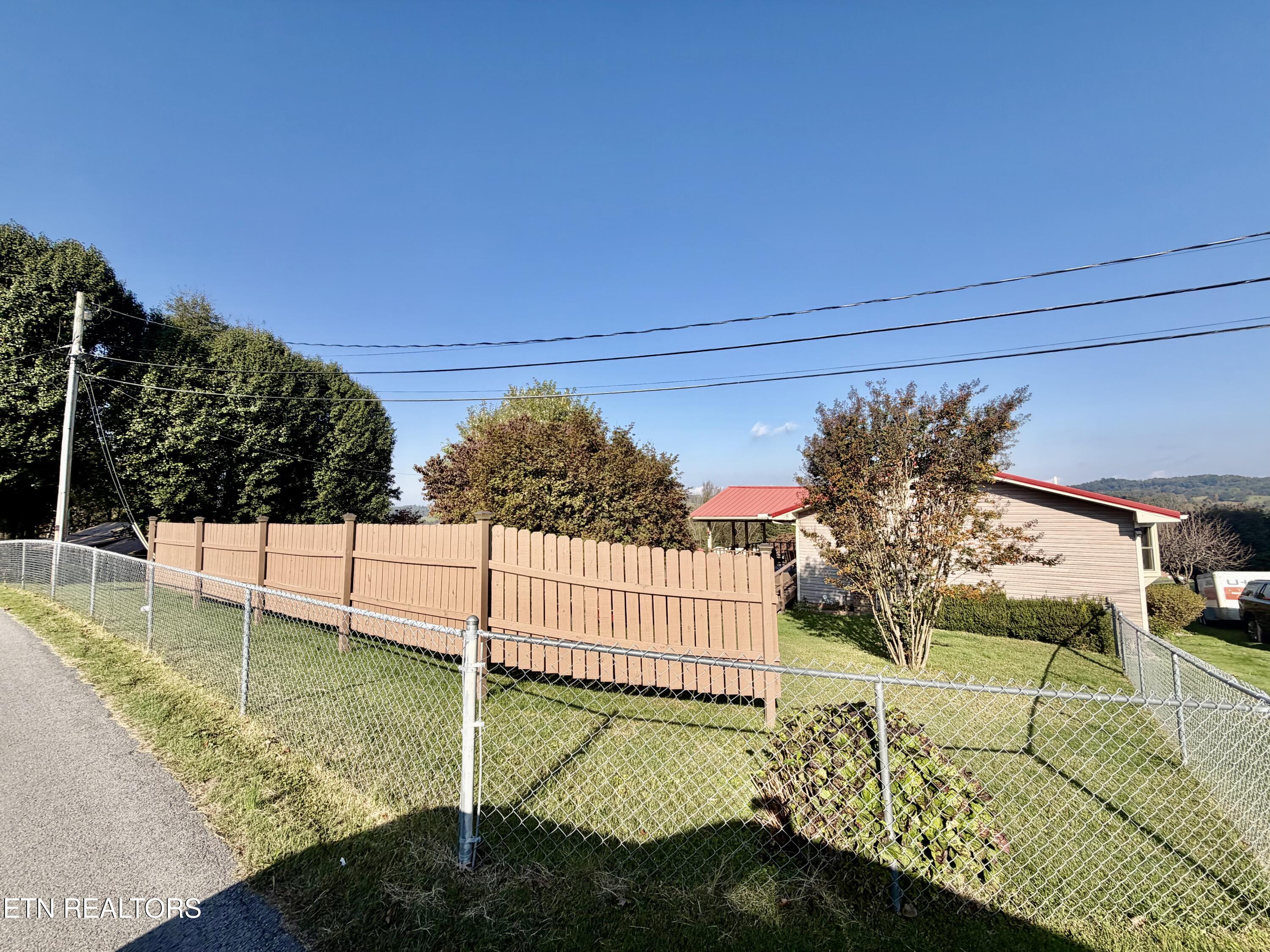 209 Sterchi Drive New Tazewell TN 37825