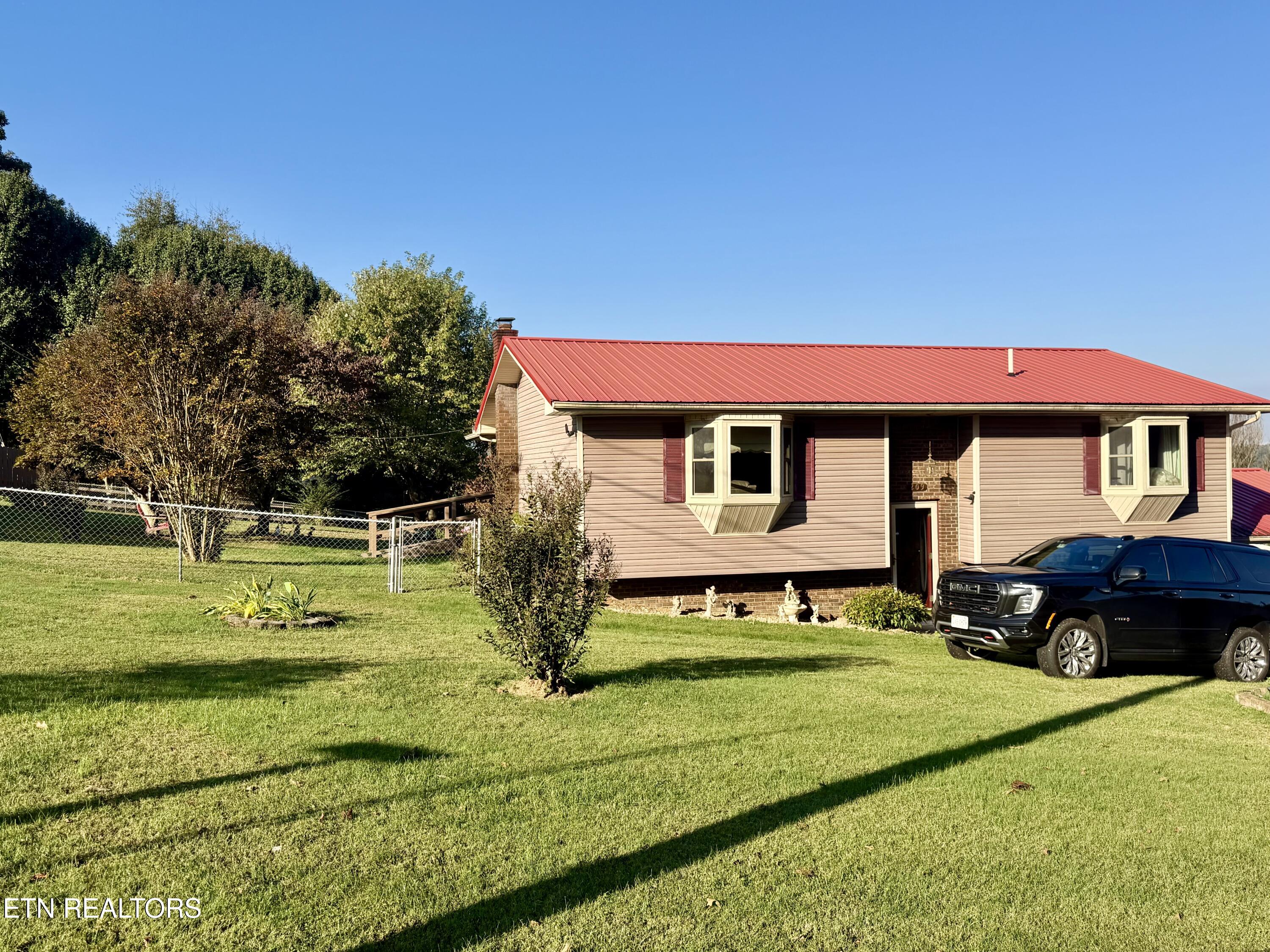 209 Sterchi Drive New Tazewell TN 37825