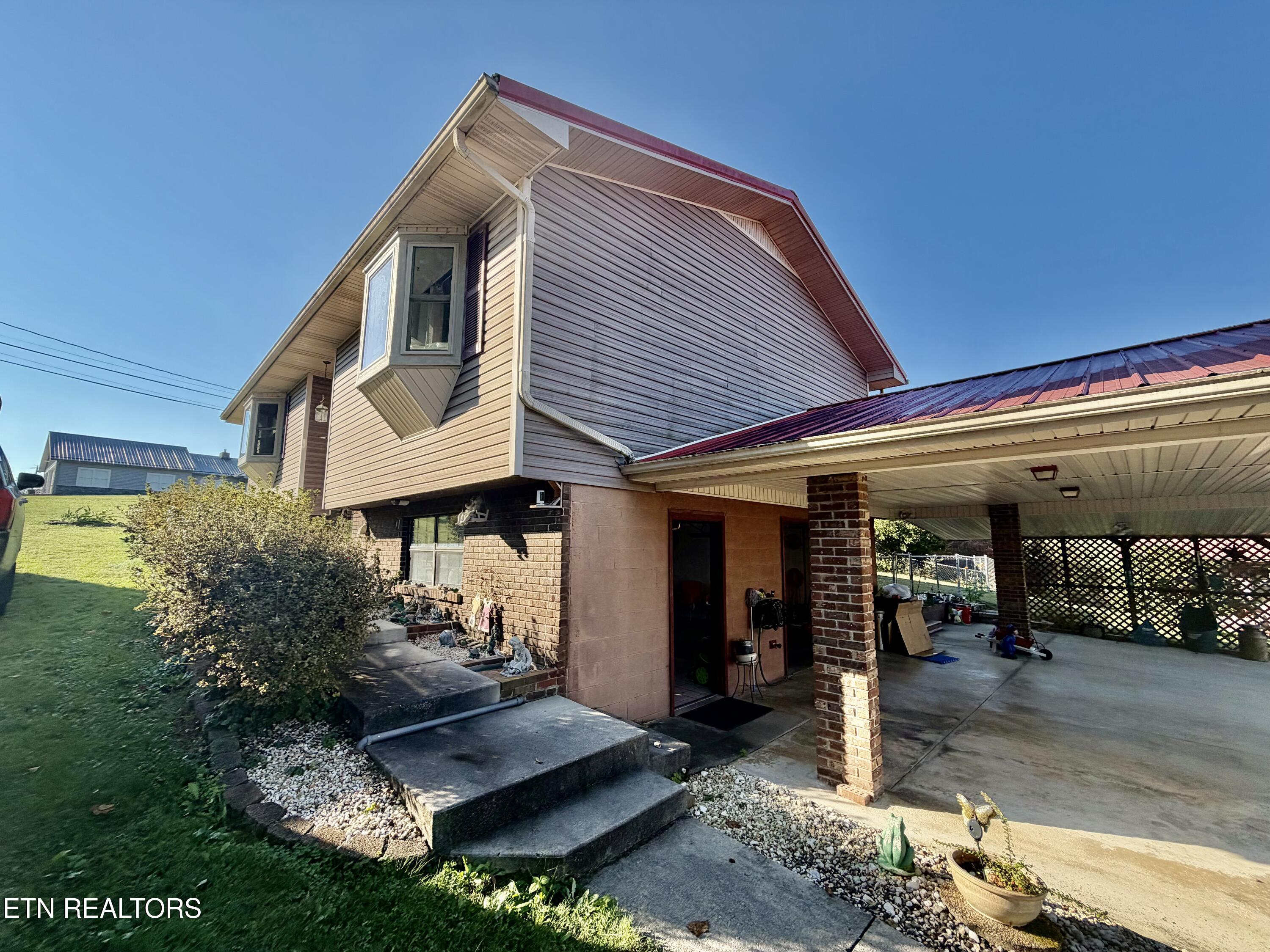 209 Sterchi Drive New Tazewell TN 37825
