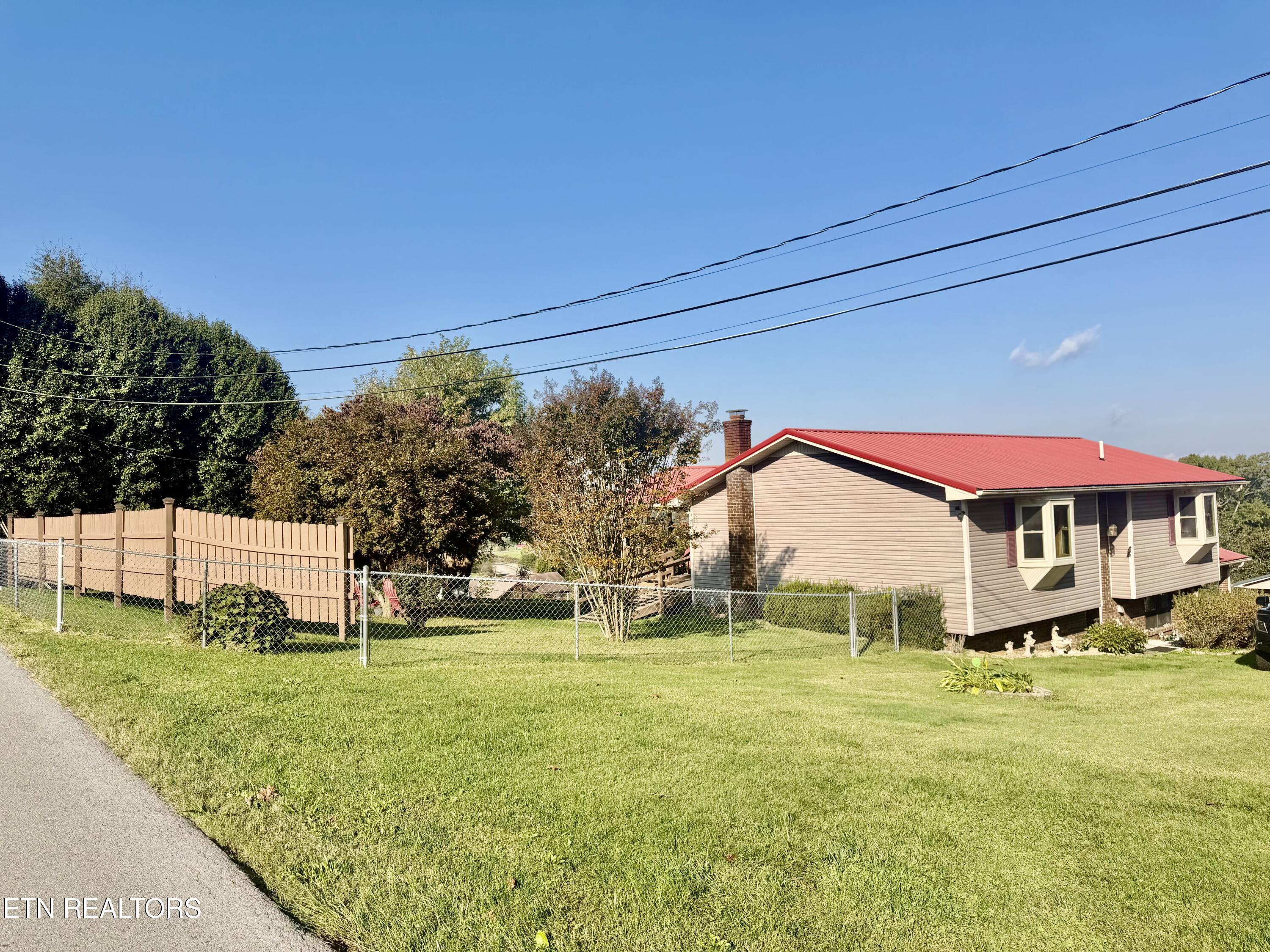209 Sterchi Drive New Tazewell TN 37825