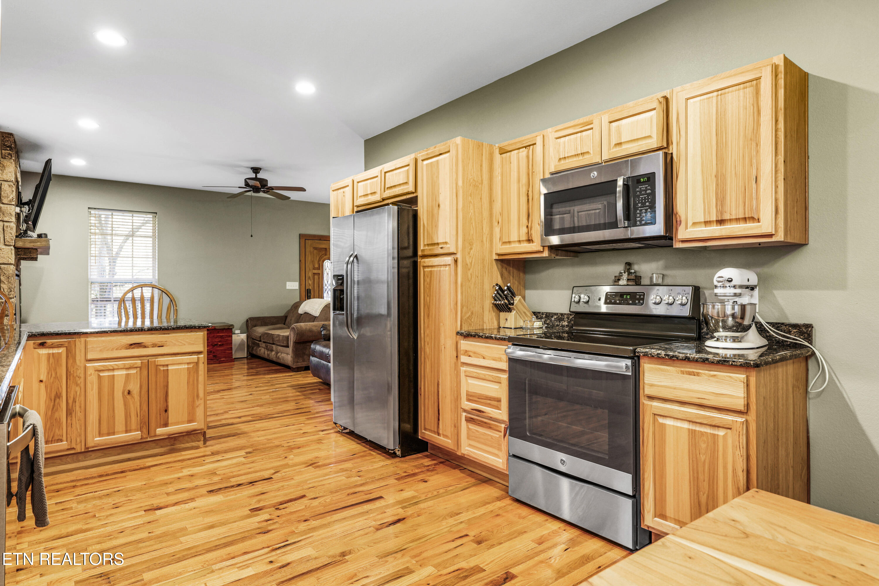 4876 Pearl Valley Road Sevierville TN 37876