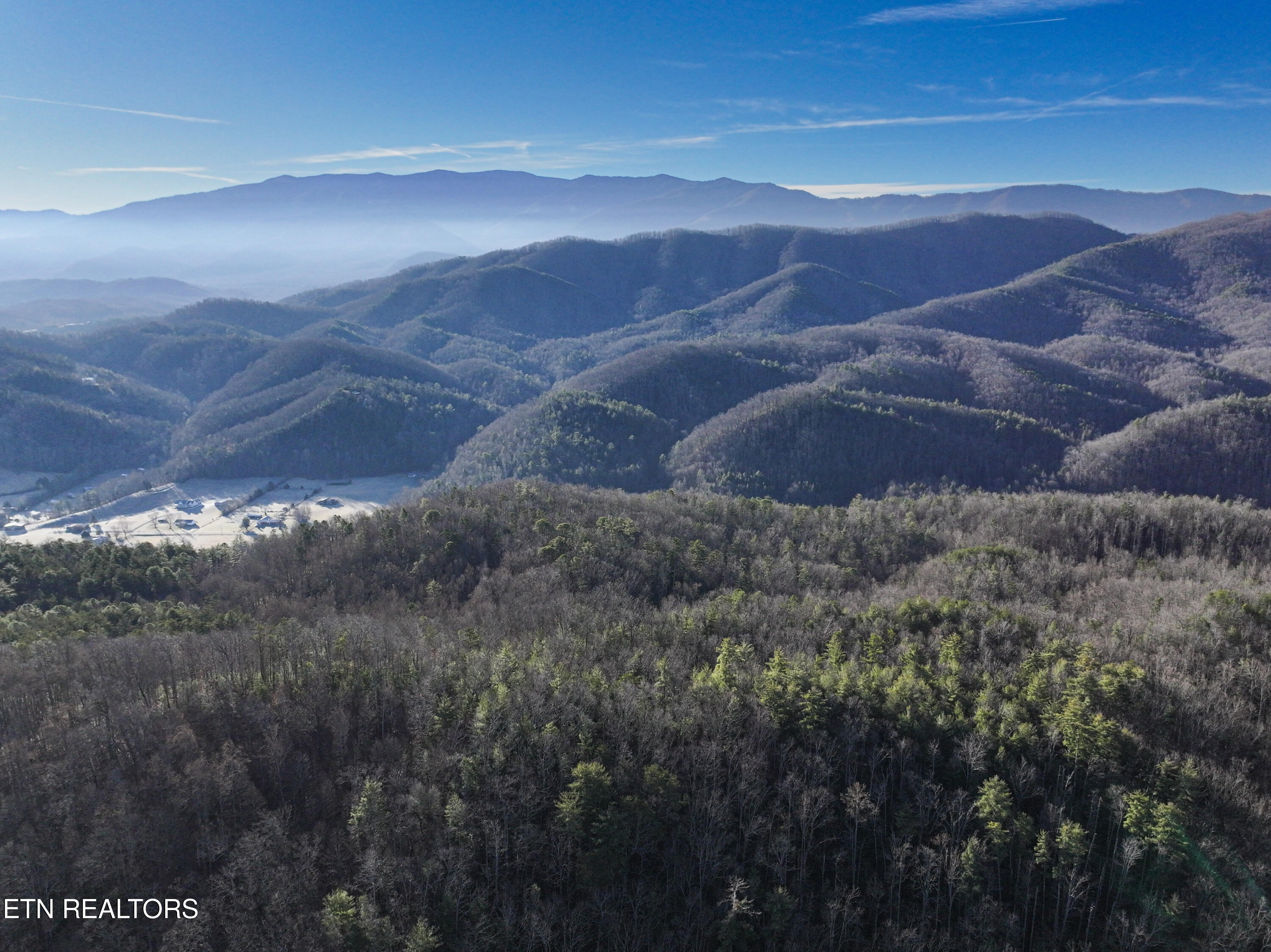 4876 Pearl Valley Road Sevierville TN 37876