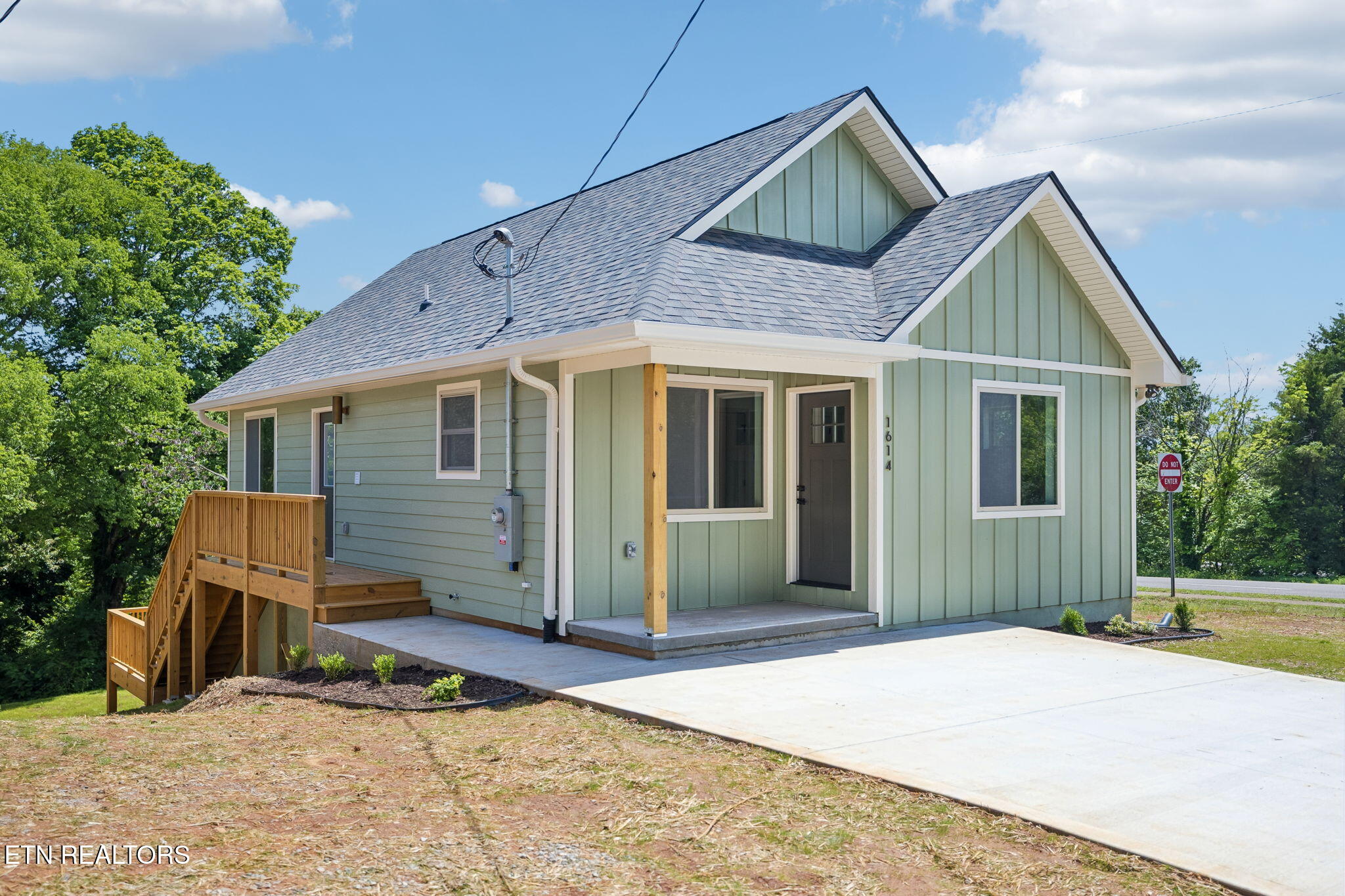 1614 Rugby Avenue Knoxville TN 37920