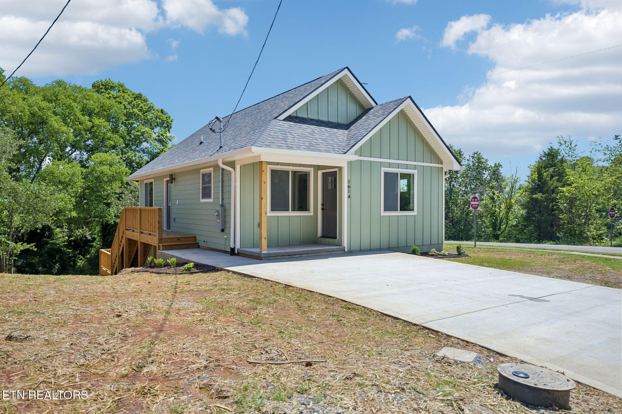 1614 Rugby Avenue Knoxville TN 37920