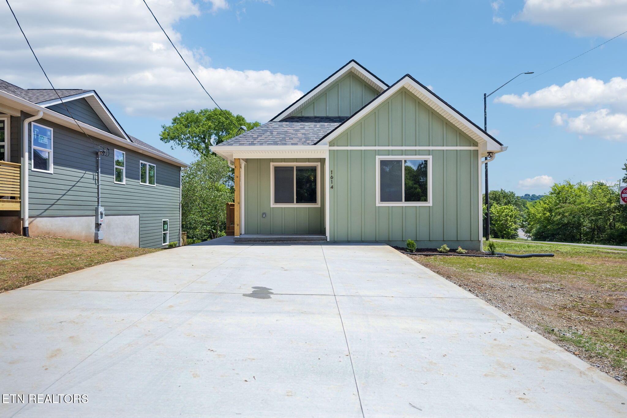 1614 Rugby Avenue Knoxville TN 37920