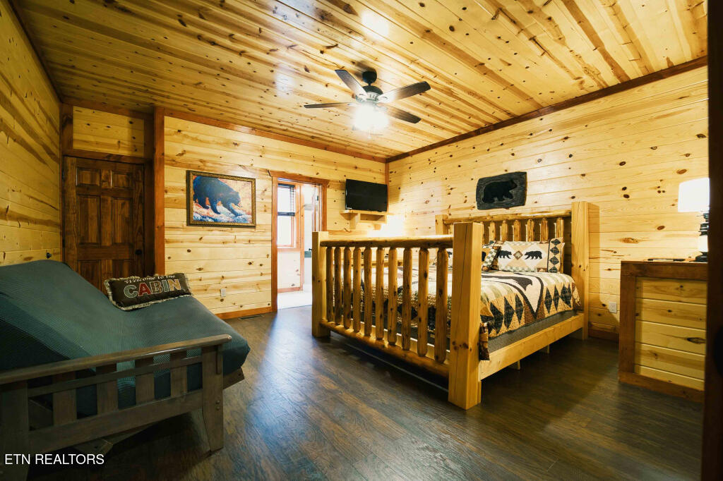 3266 Lonesome Pine Way Sevierville TN 37862