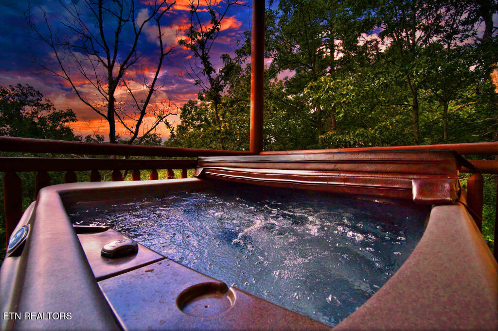 3266 Lonesome Pine Way Sevierville TN 37862