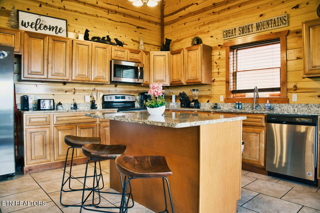 3266 Lonesome Pine Way Sevierville TN 37862