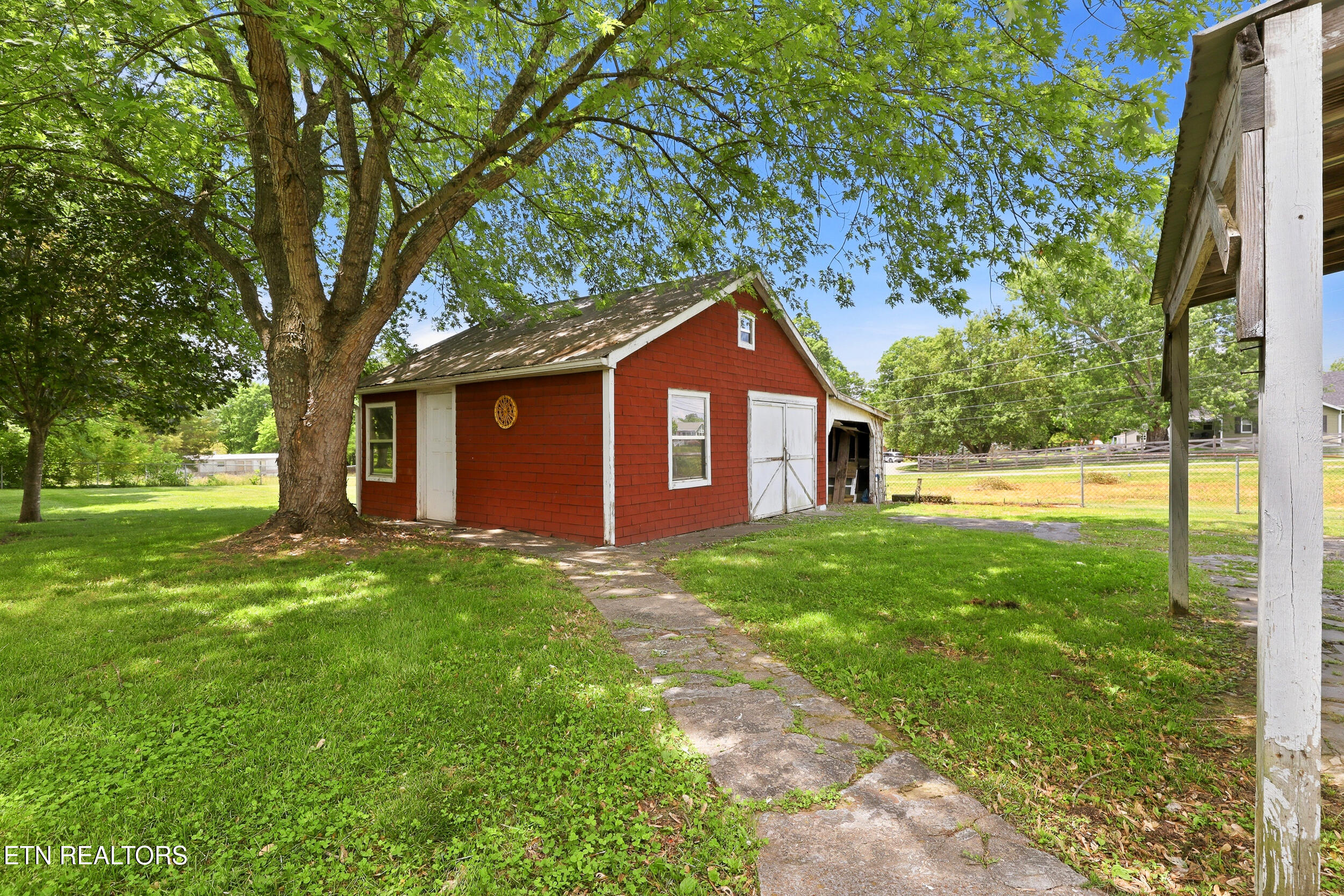 7805 Heiskell Road Powell TN 37849