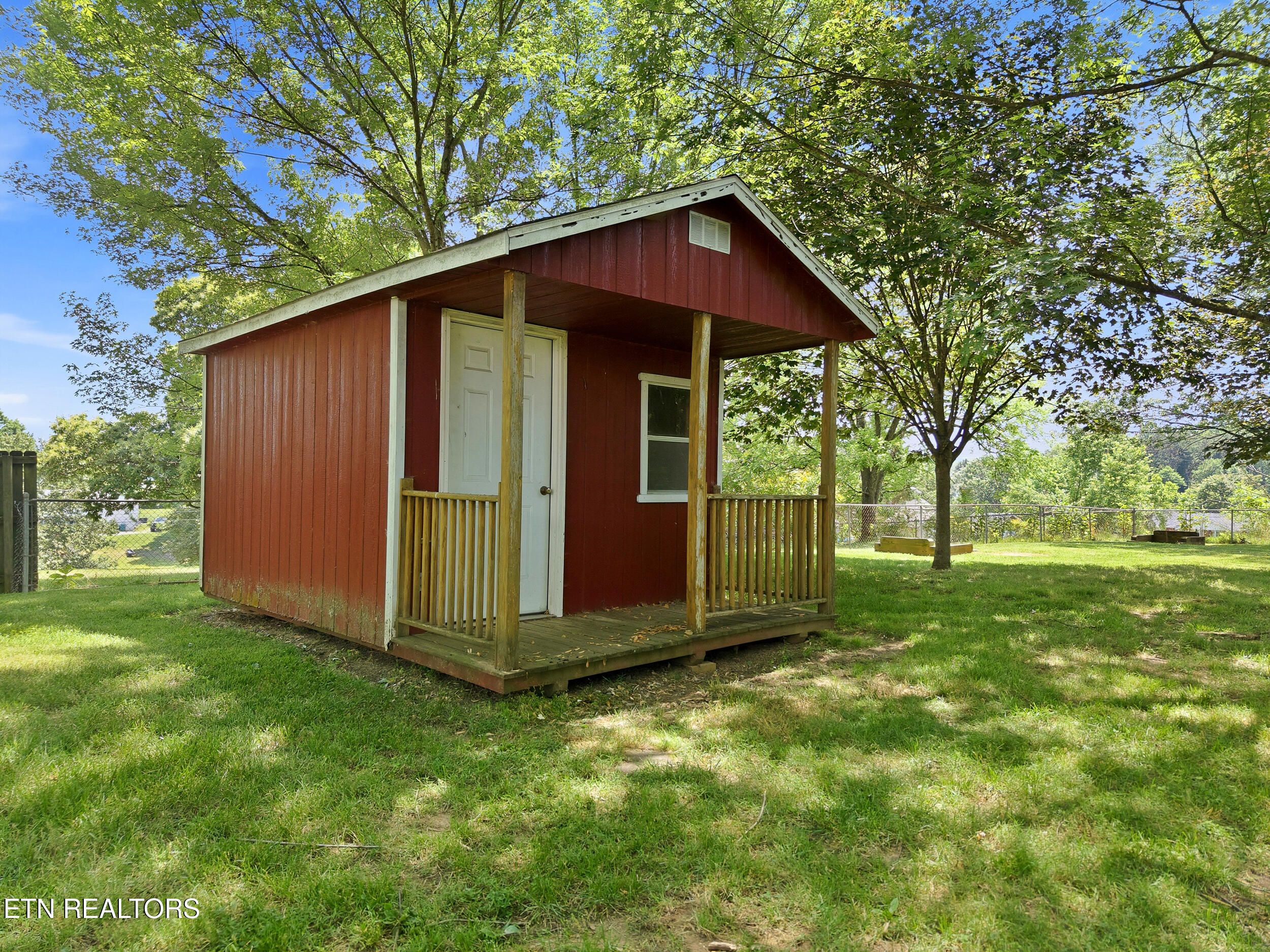 7805 Heiskell Road Powell TN 37849