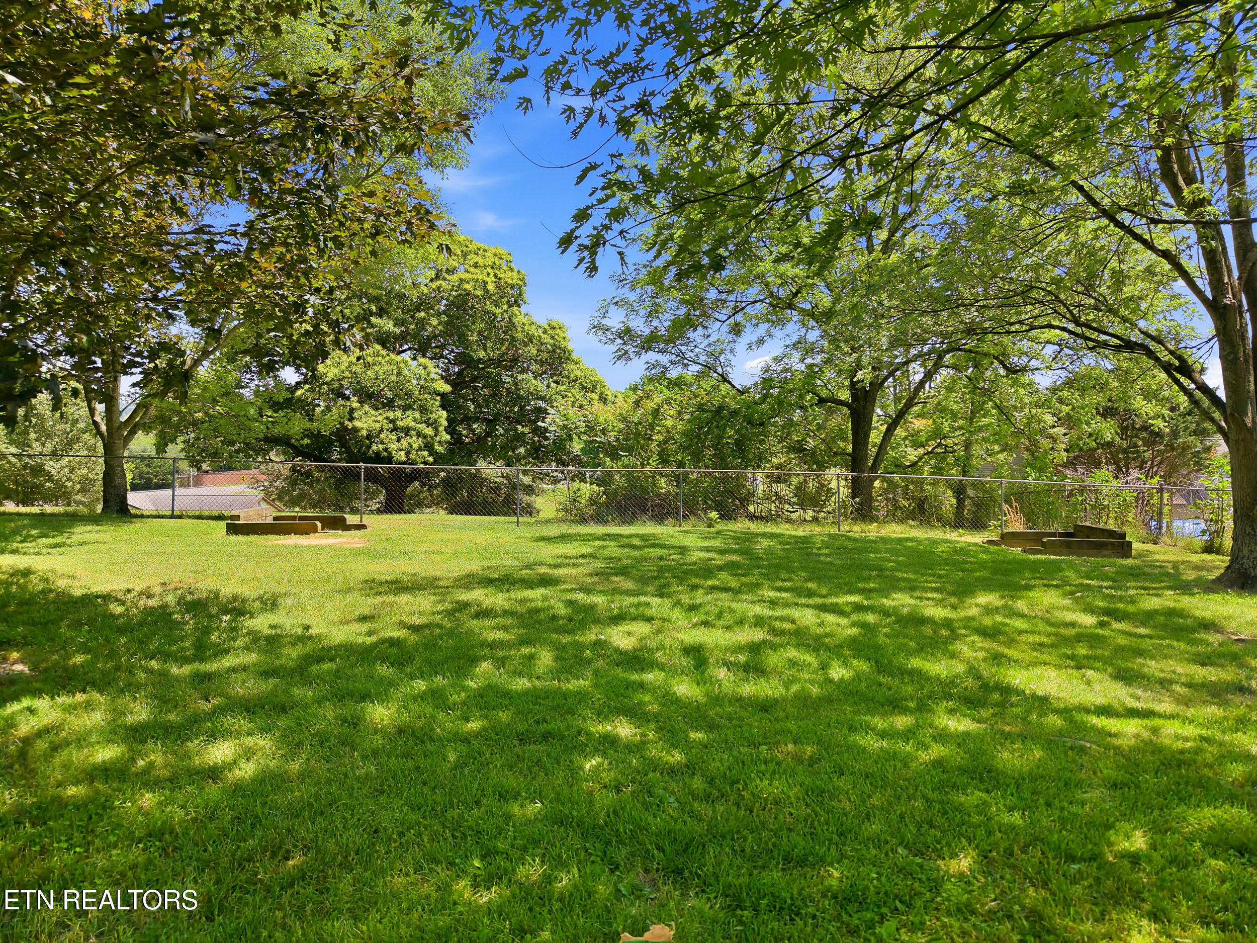 7805 Heiskell Road Powell TN 37849