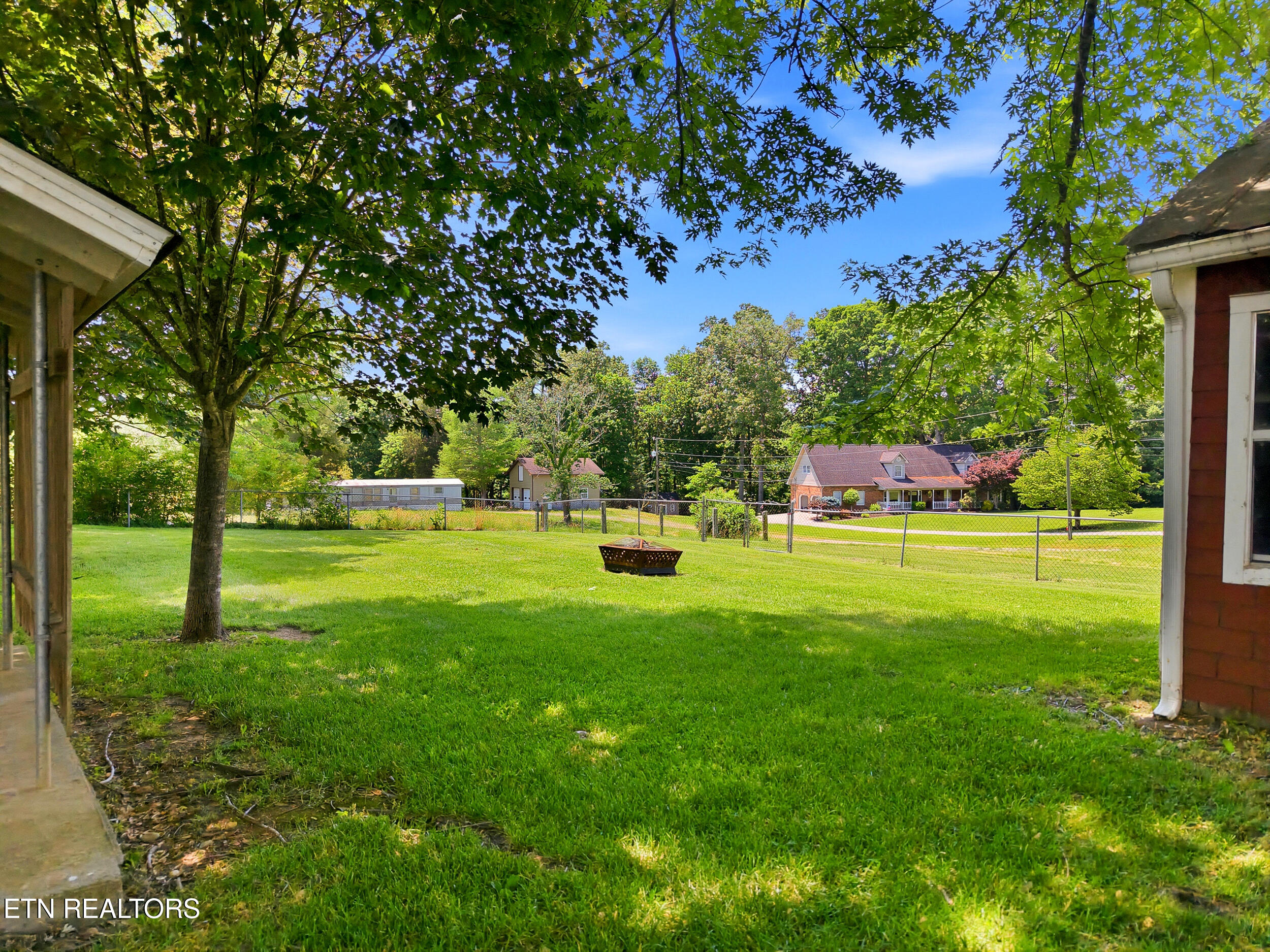 7805 Heiskell Road Powell TN 37849