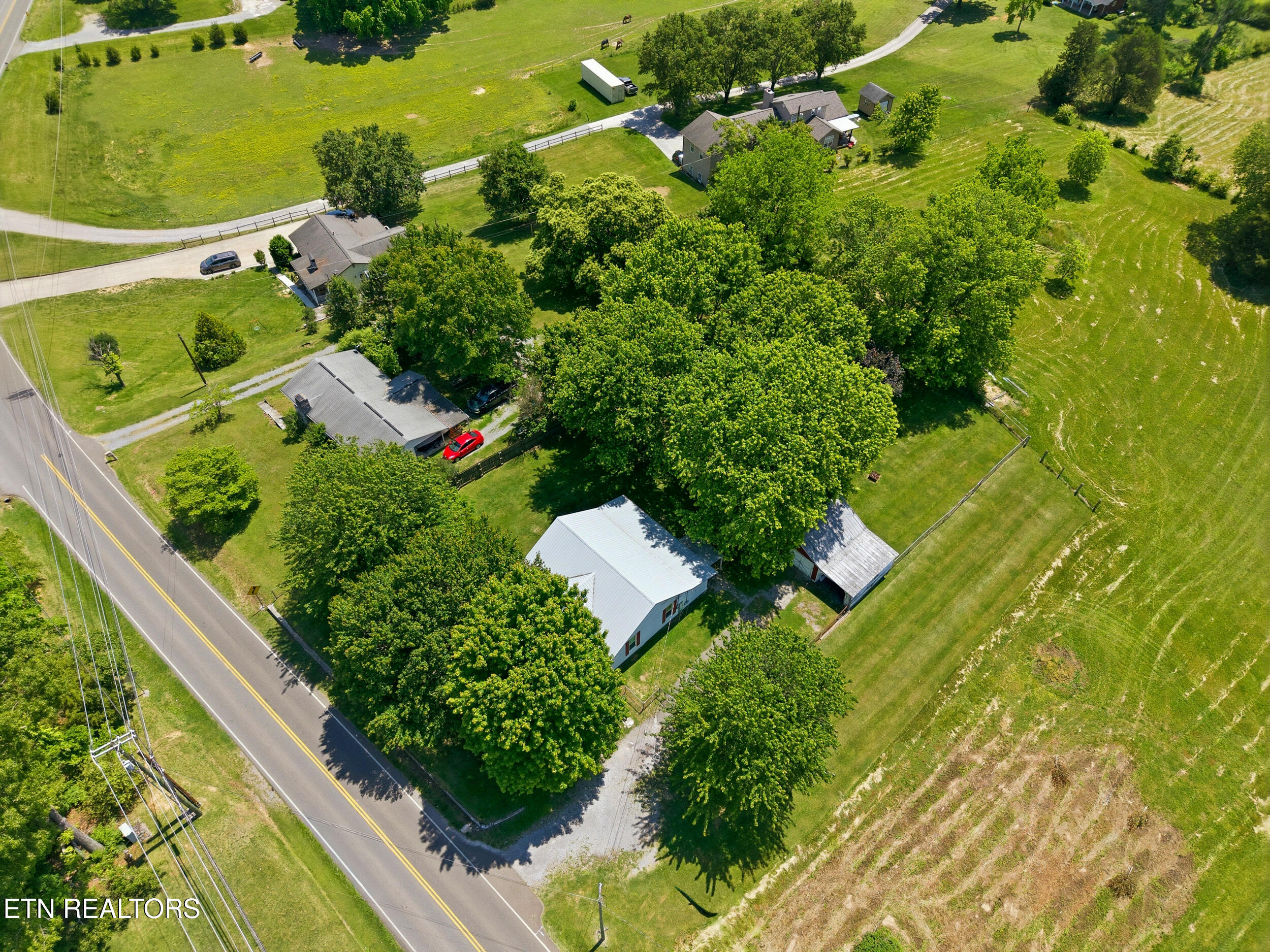 7805 Heiskell Road Powell TN 37849