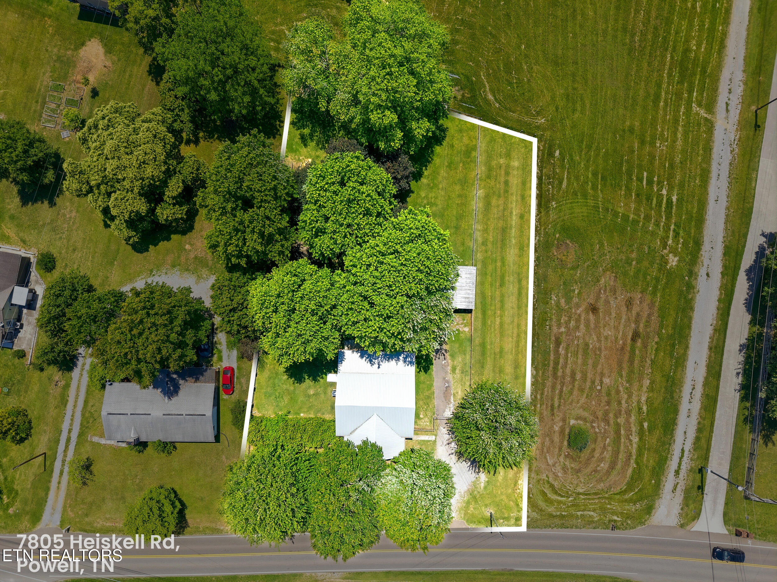 7805 Heiskell Road Powell TN 37849