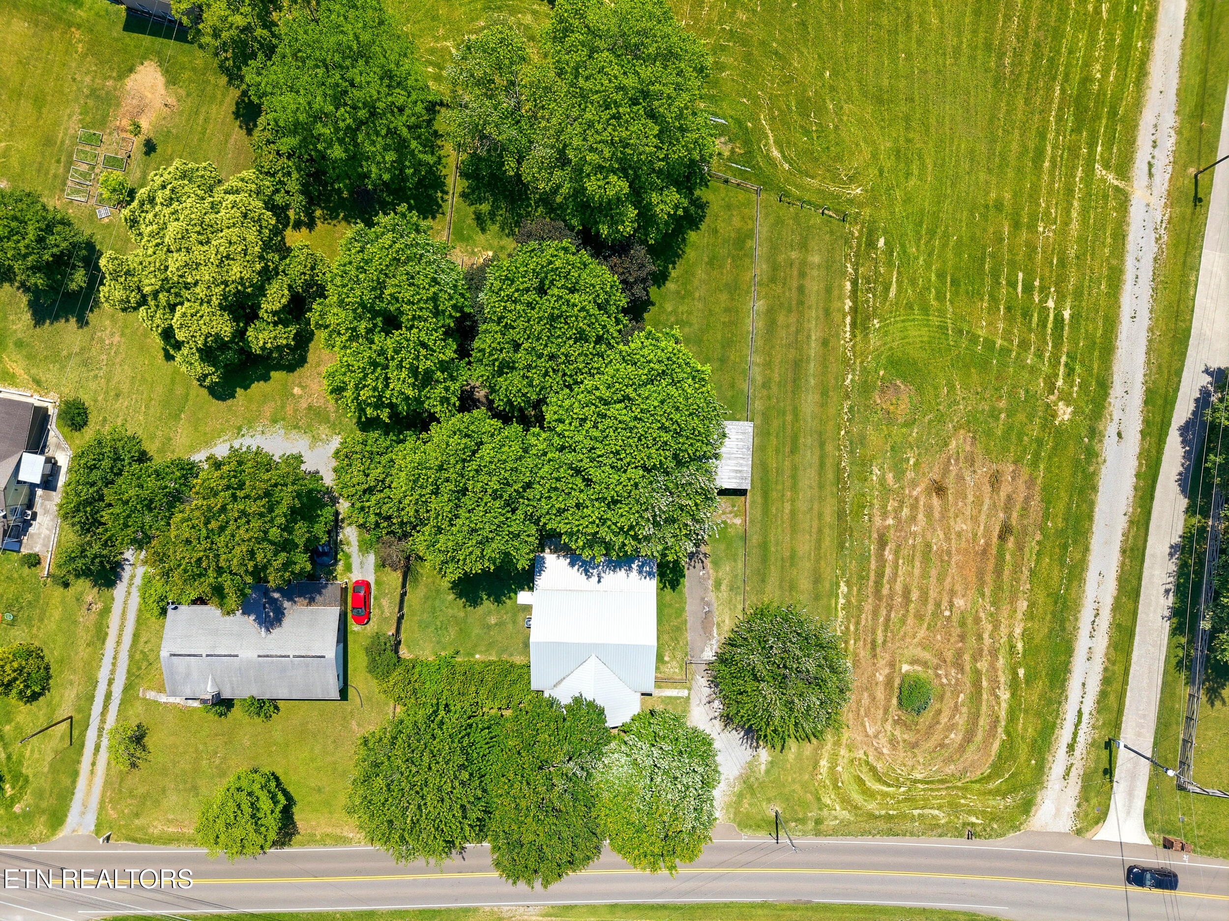 7805 Heiskell Road Powell TN 37849