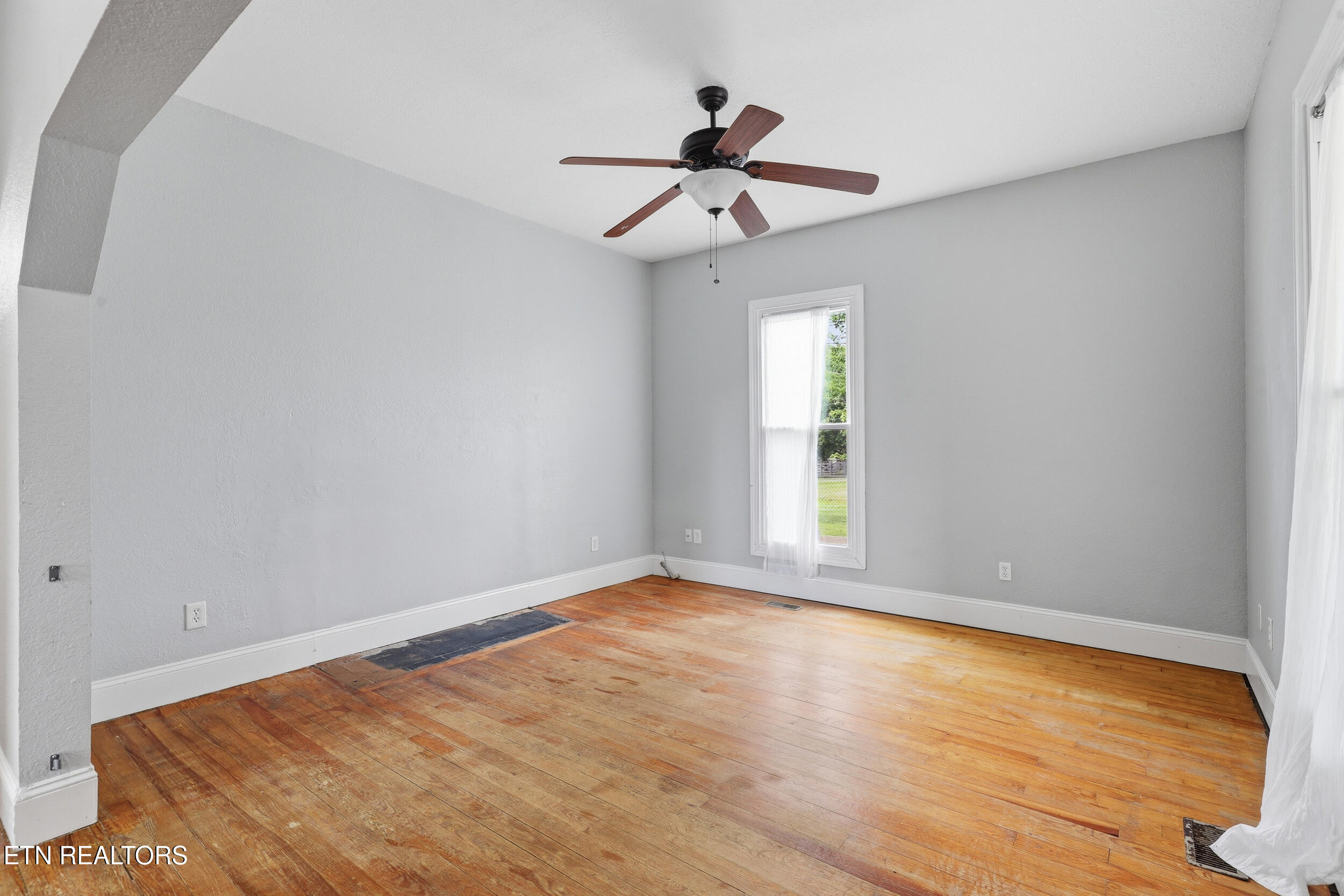 7805 Heiskell Road Powell TN 37849