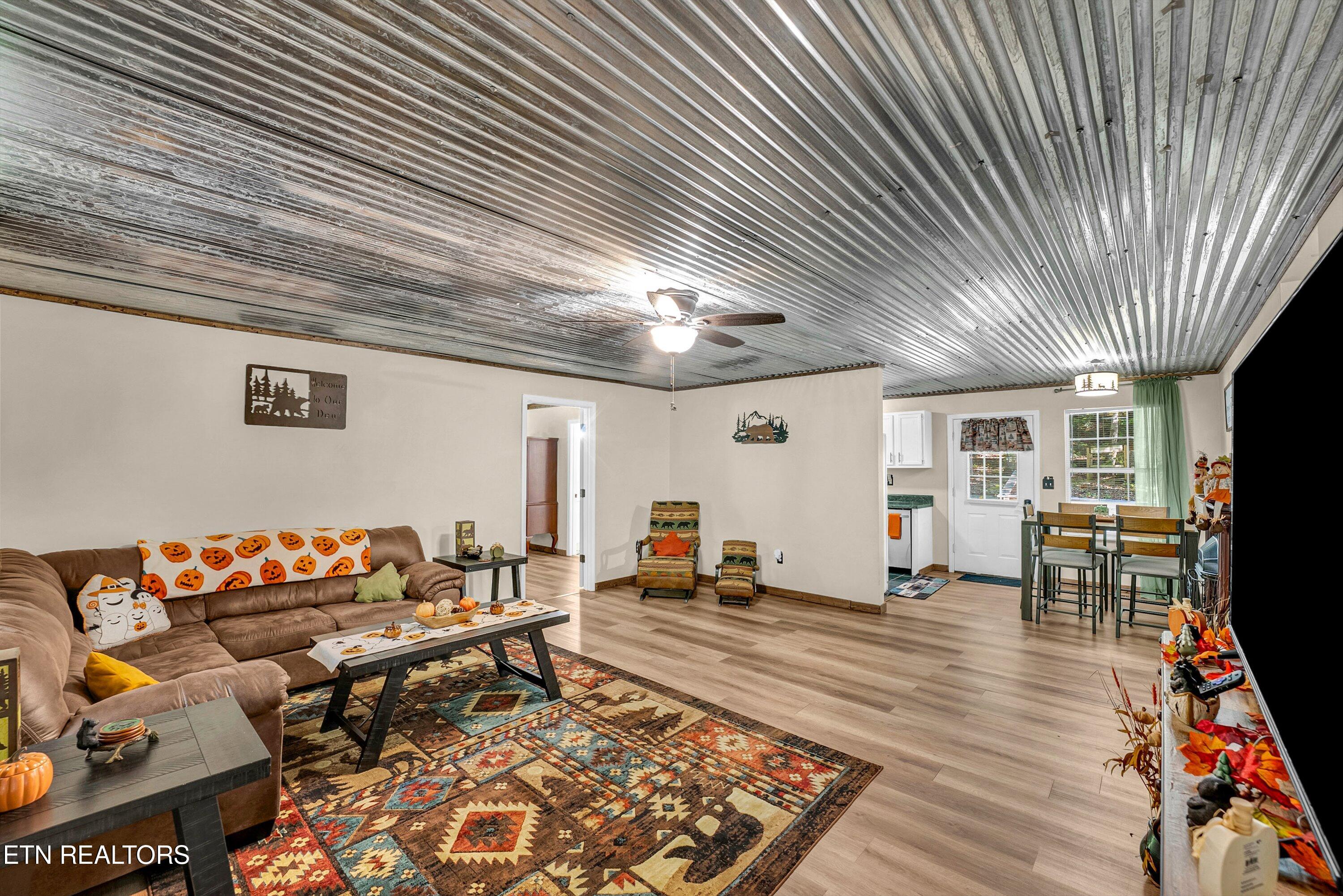 1408 Alpine Drive Sevierville TN 37876