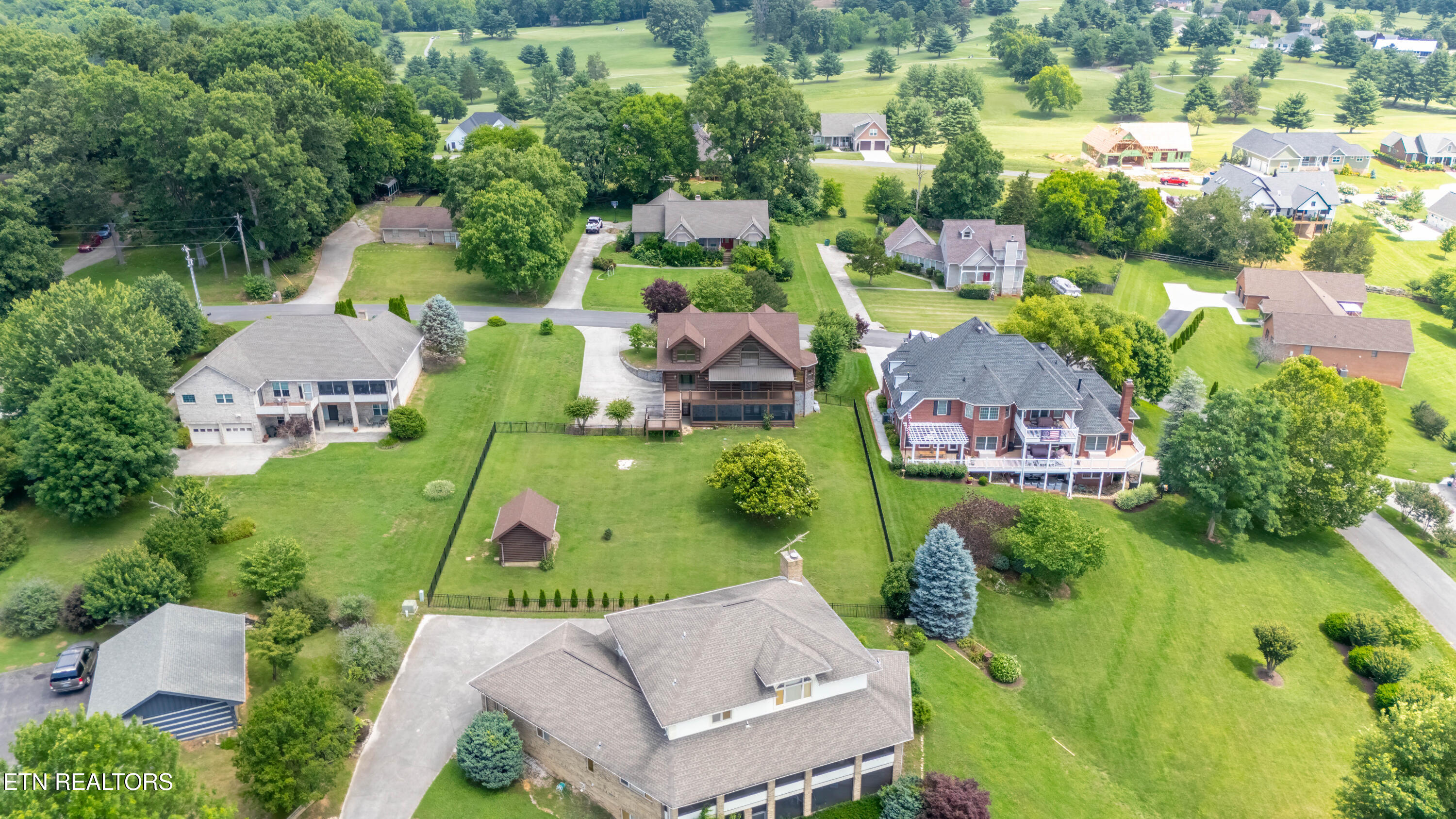 1163 Country Club Road Dandridge TN 37725