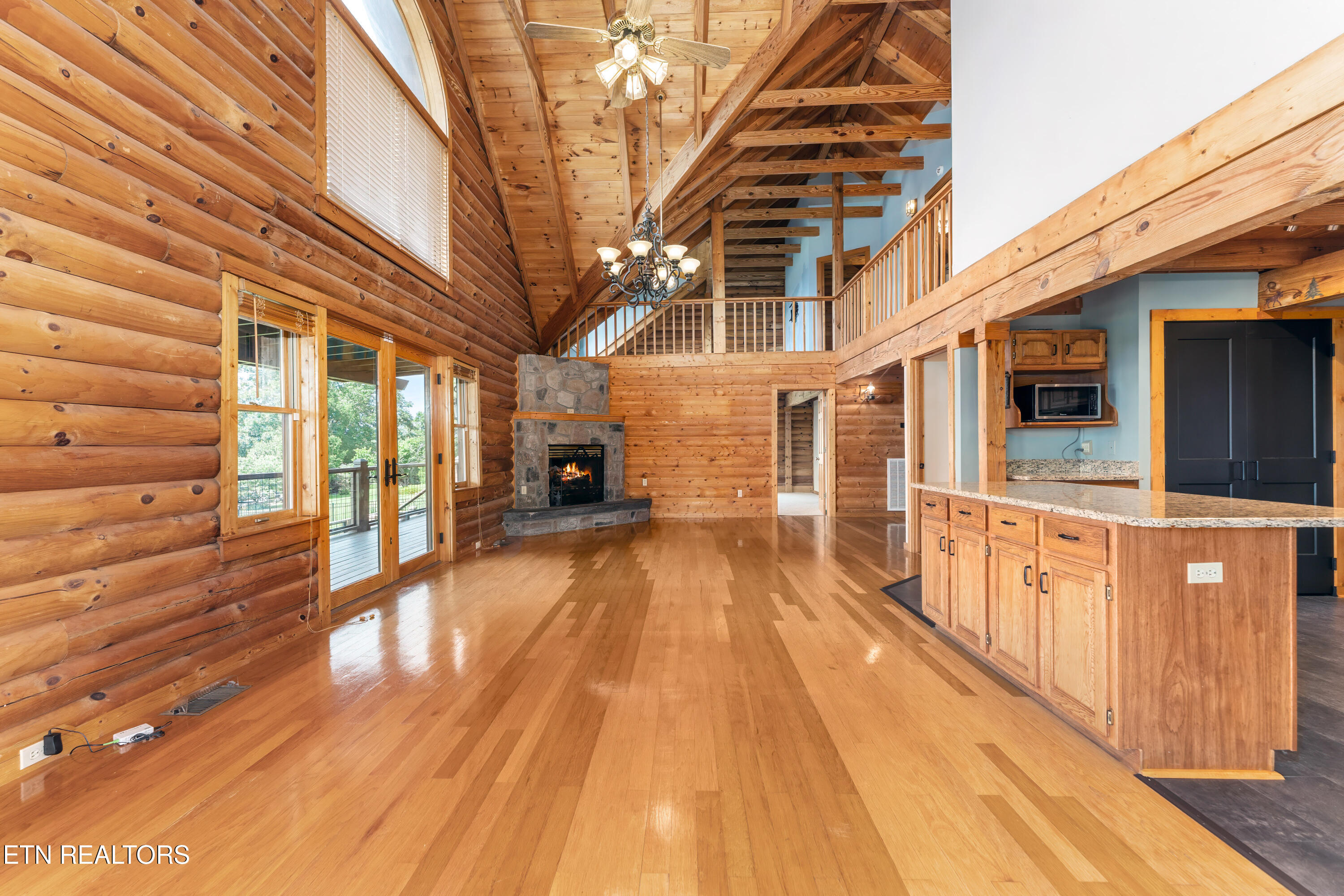 1163 Country Club Road Dandridge TN 37725
