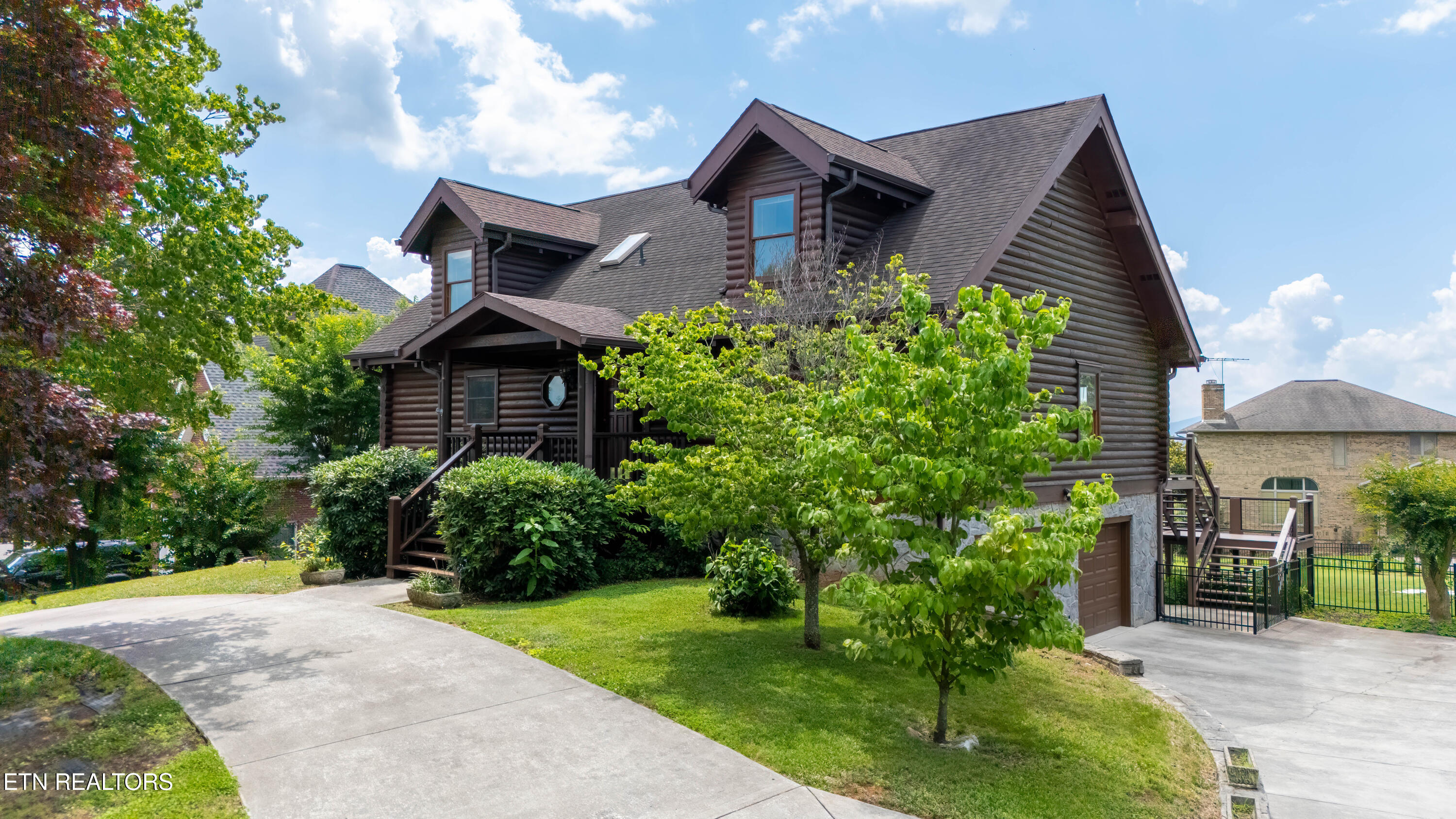 1163 Country Club Road Dandridge TN 37725