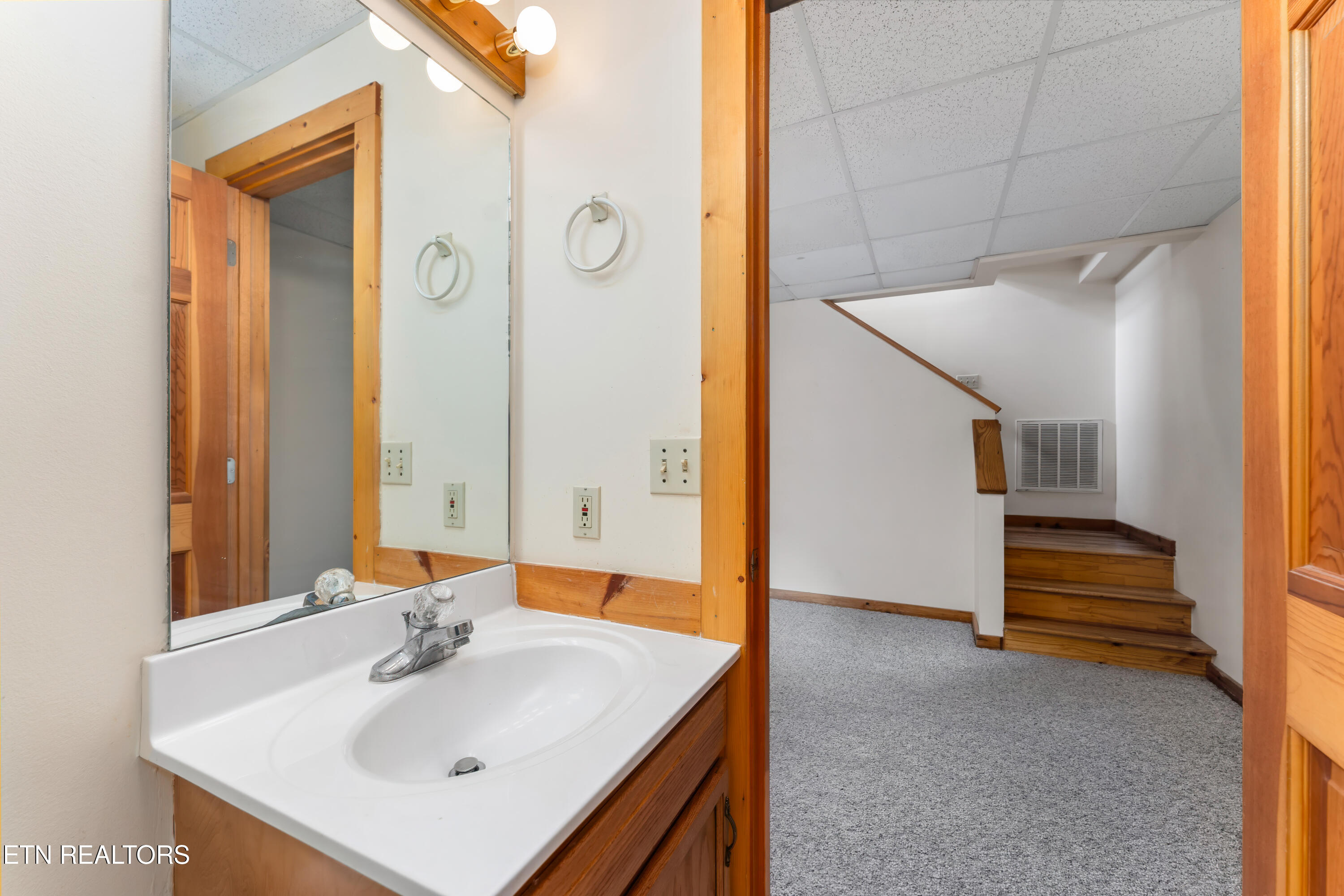 1163 Country Club Road Dandridge TN 37725