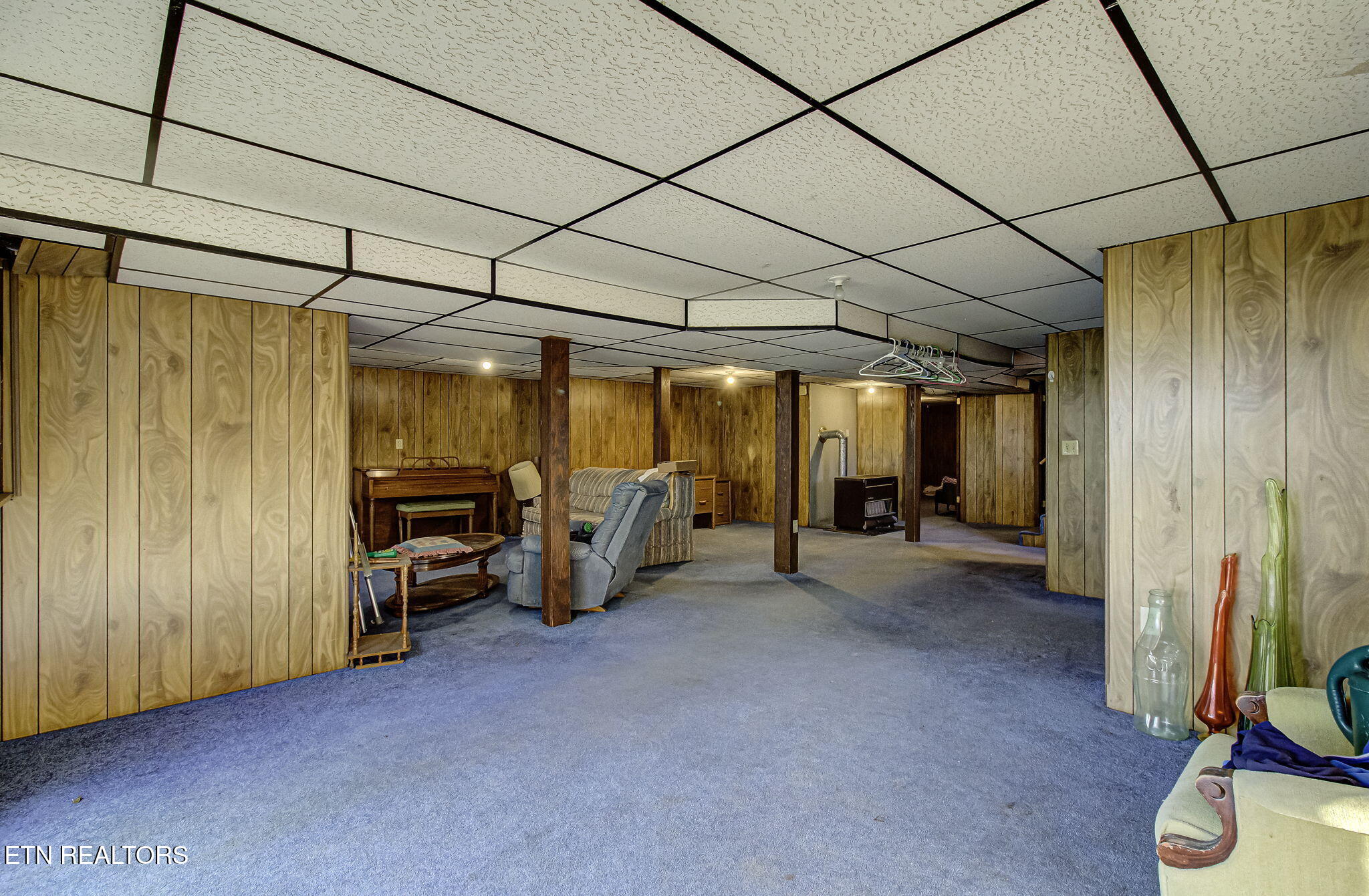 211 N Riverview Circle Sevierville TN 37862