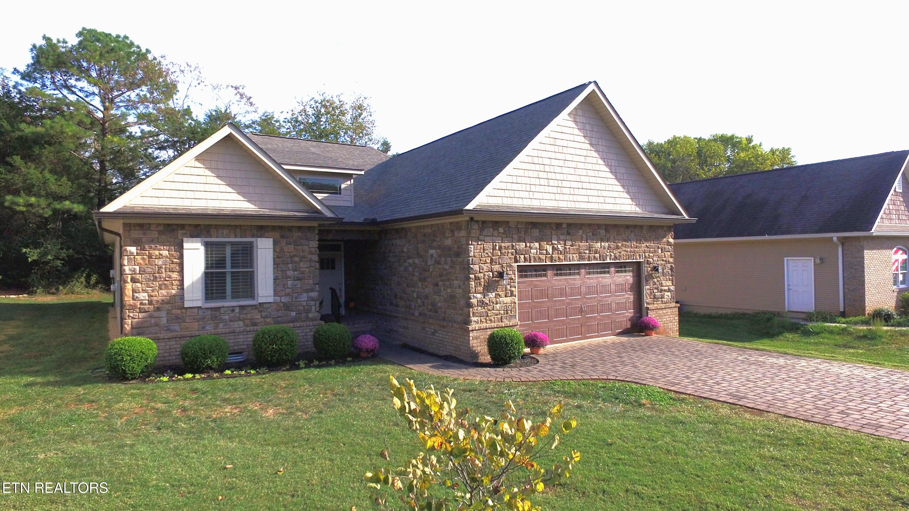 115 Tsuhdatsi Way Loudon TN 37774