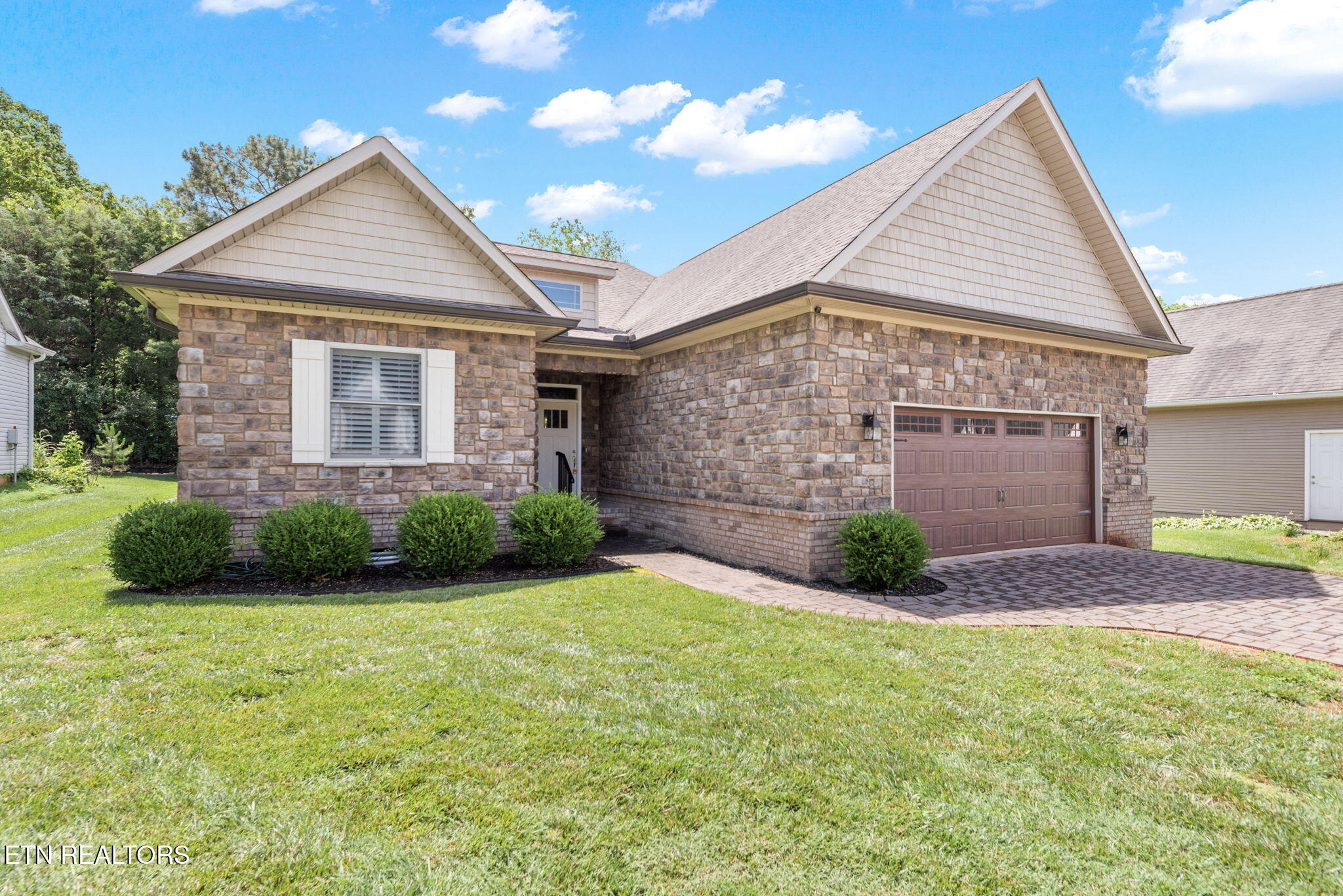115 Tsuhdatsi Way Loudon TN 37774