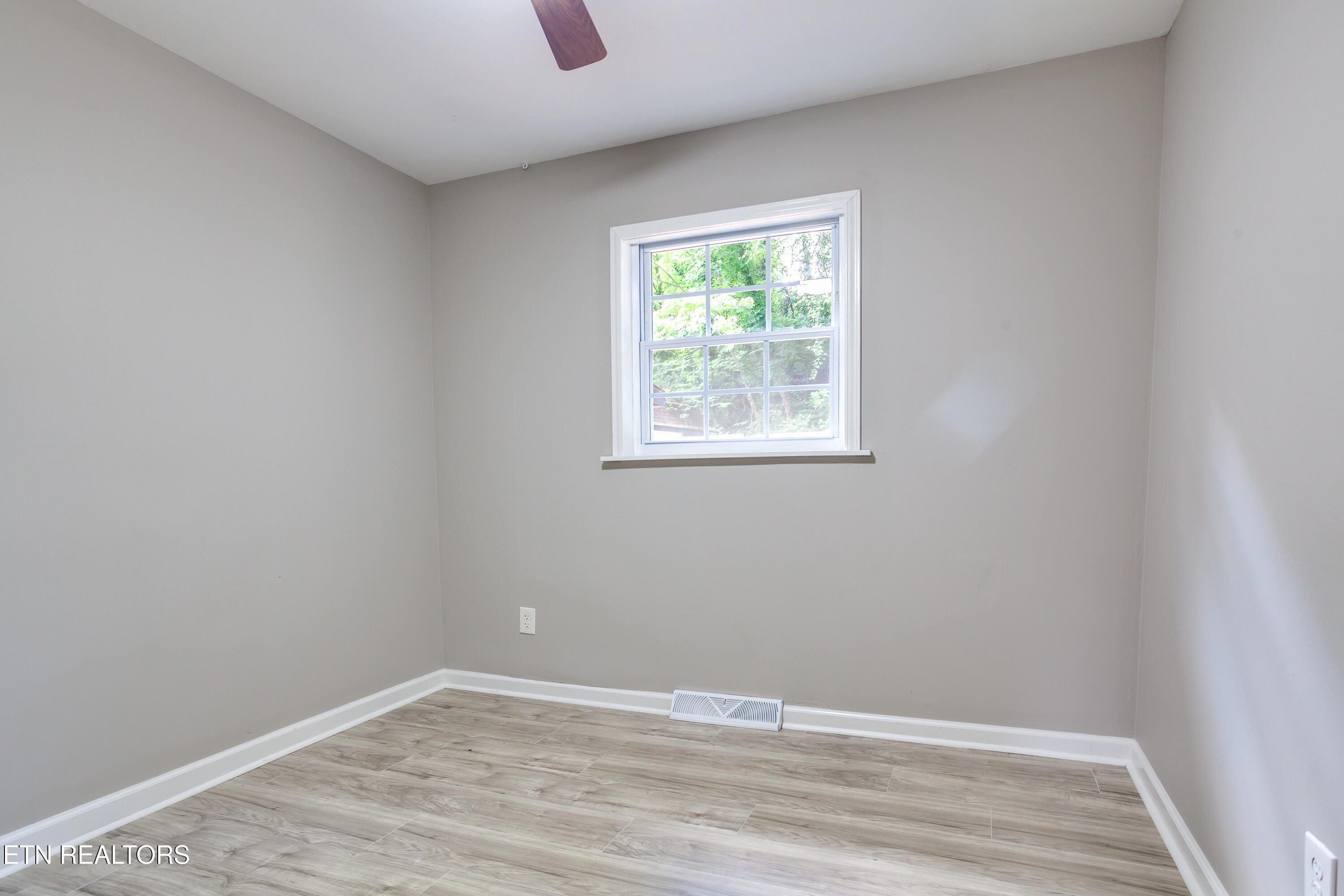 2316 W Patrick Avenue Maryville TN 37804