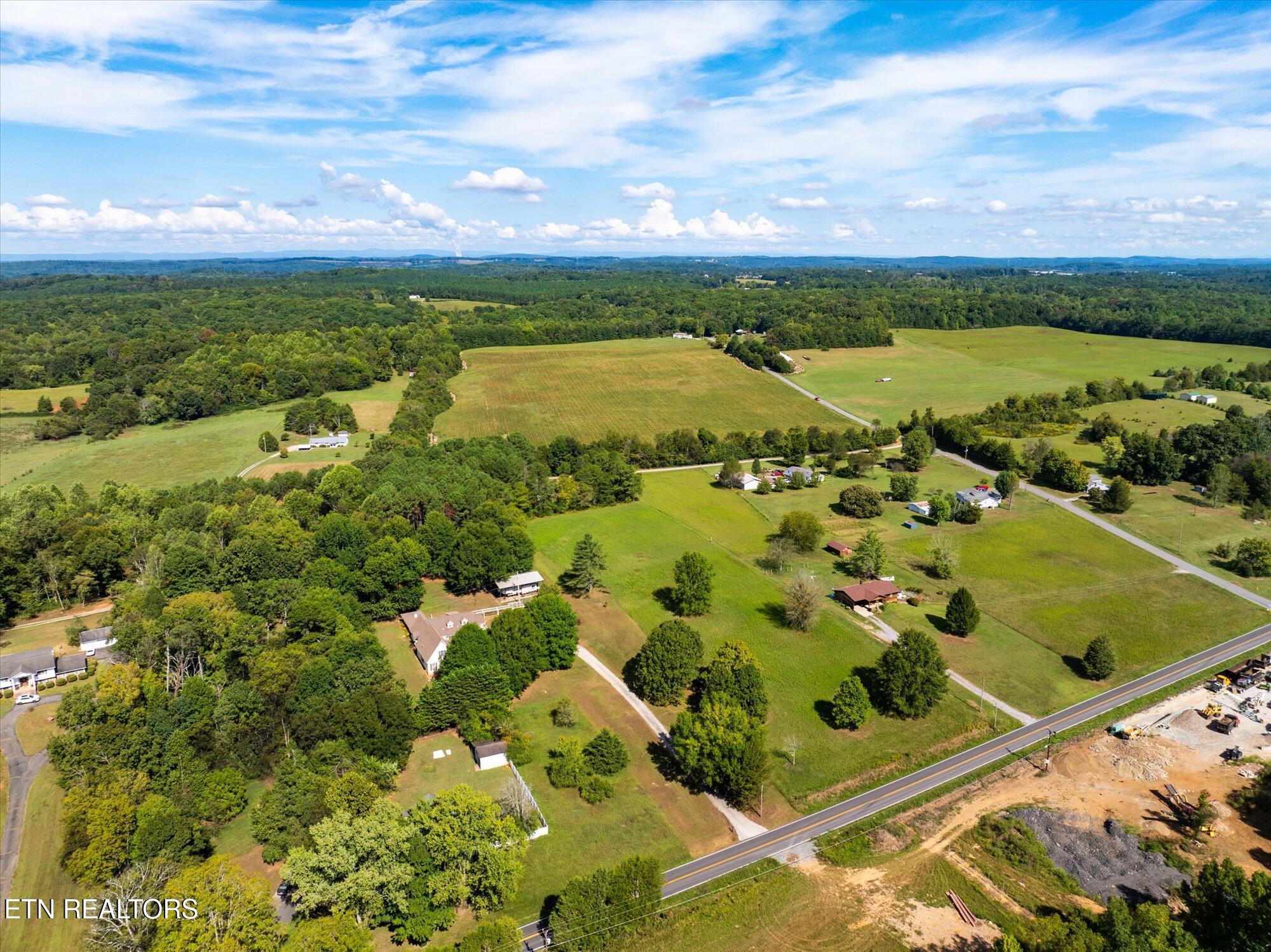 1756 County Road 700 Riceville TN 37370